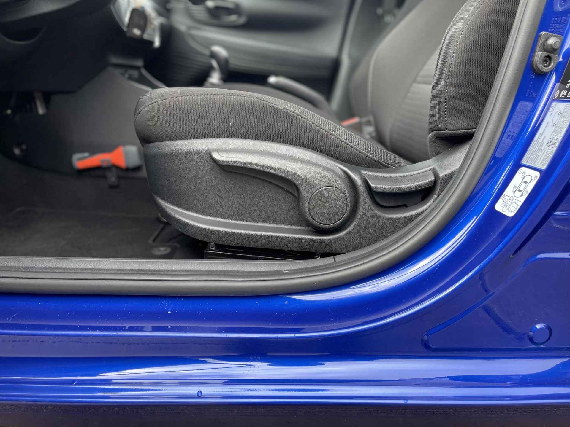 Hyundai i20 1.0 T-GDI Comfort | Two-Tone Lakkleur | Apple Carplay/Android Auto | Camera | Dodehoek Detectie | Cruise Control | Airco | Rijklaarprijs! - 22/25