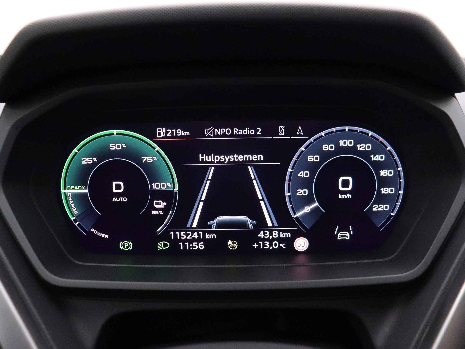 Audi Q4 e-tron Advanced Edition 40 77 kWh | Head-Up | 20-Inch | Stoelverwarming | Sportstoelen | Adaptief-onderstel | Side-Assist| - 19/42
