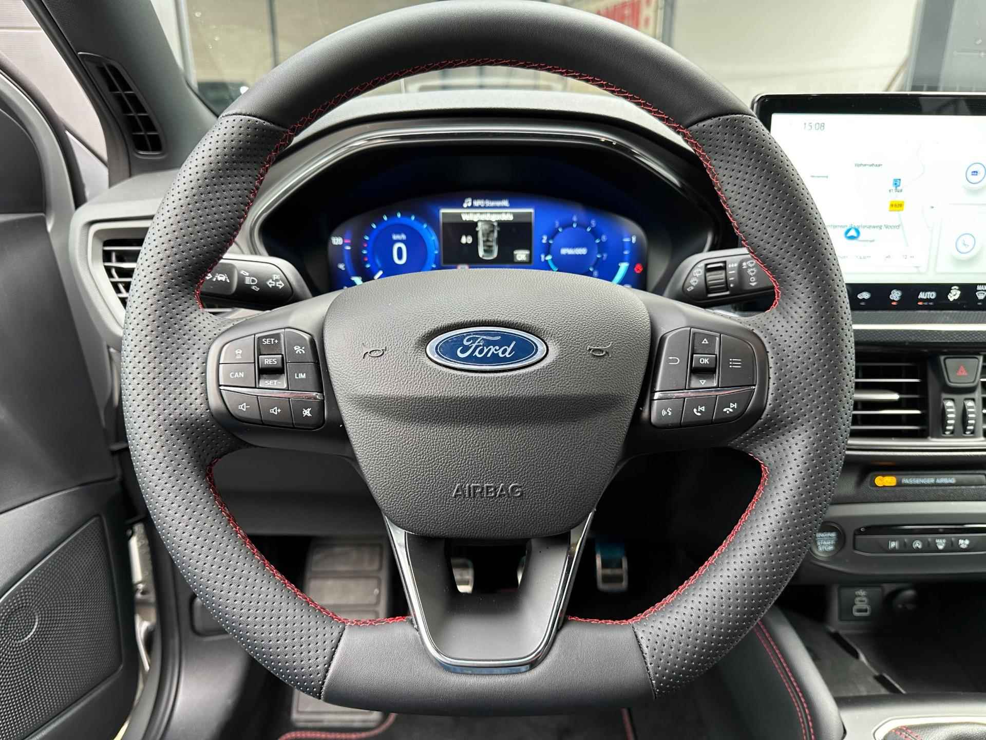 Ford Focus 1.0 EcoBoost Hybrid ST Line + Camera | ACC| LED | Apple | Head Up Display | Rijklaarprijs - 17/32