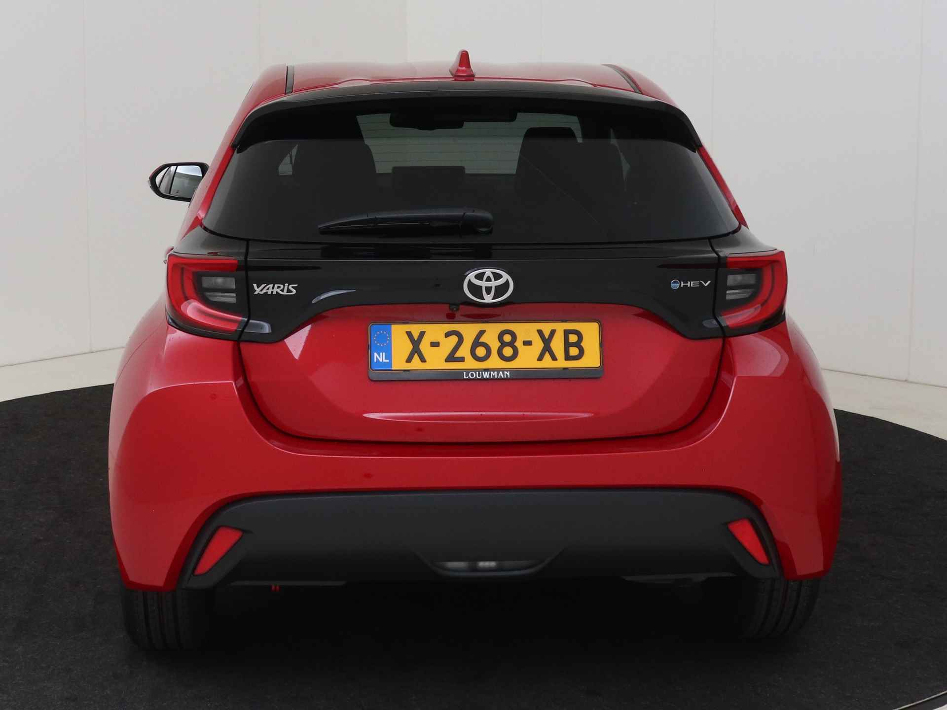 Toyota Yaris Hybrid 115 First Edition | Navigatie | Apple CarPlay | Camera | - 27/39