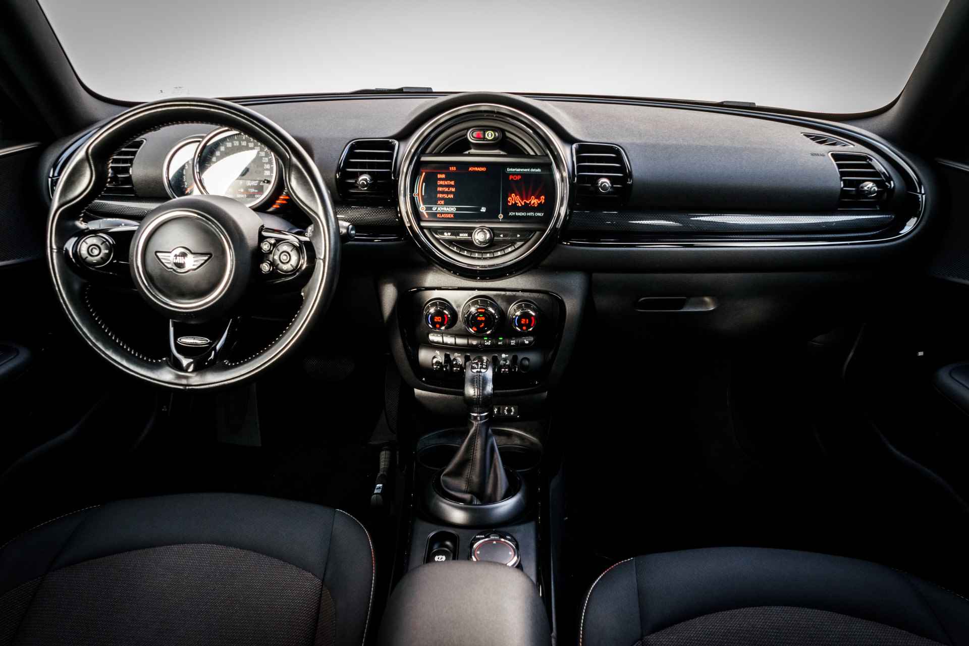 MINI Clubman 1.5 136 Pk Cooper Automaat Salt | Panoramadak | Afn. Trekhaak | 17 inch LMV | Camera | Keyless - 20/33