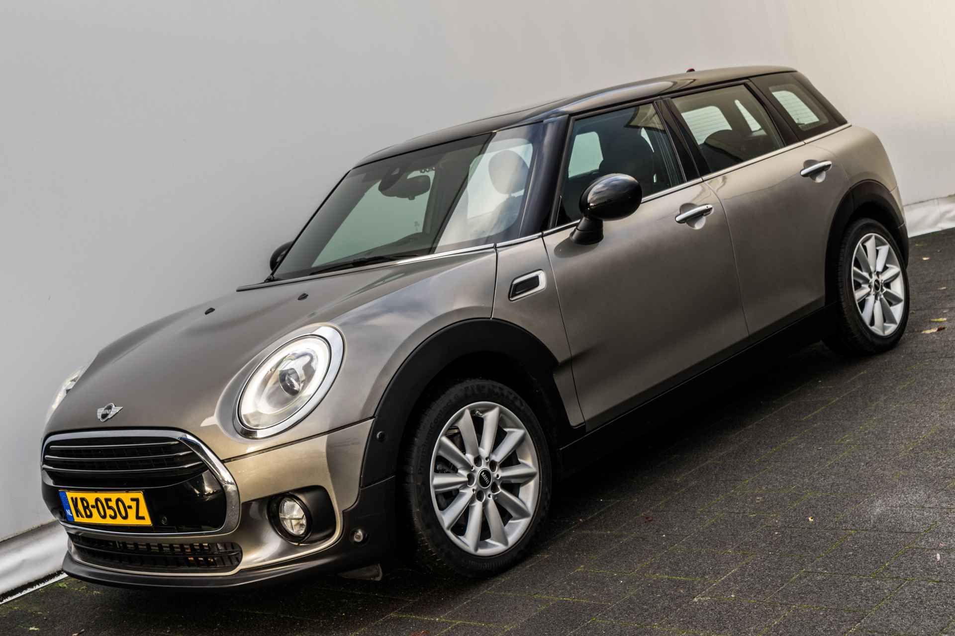 MINI Clubman 1.5 136 Pk Cooper Automaat Salt | Panoramadak | Afn. Trekhaak | 17 inch LMV | Camera | Keyless - 7/33