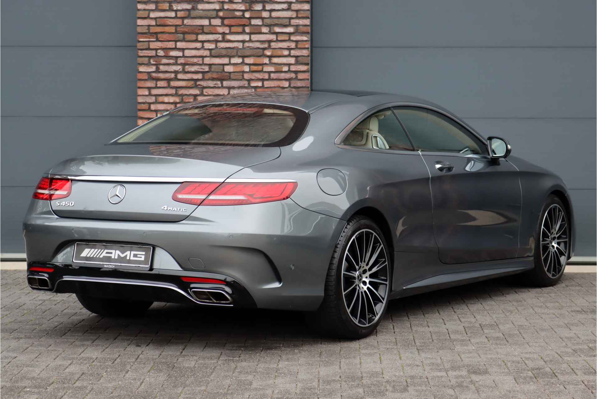 Mercedes-Benz S-Klasse Coupé 450 4MATIC Premium+ AMG Line Aut9 | Panoramadak | Stoelventilatie | Distronic+ | Verwarmd Stuurwiel | Massage | Burmester | Vlakkenverwarming | HUD | DAB | Keyless Go | - 8/53