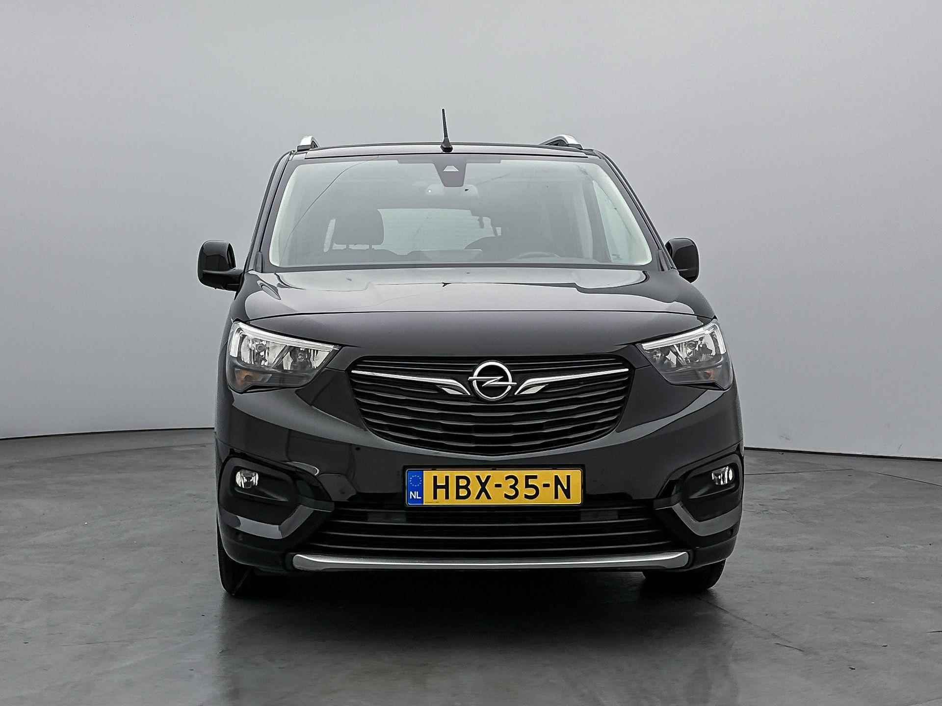 Opel Combo Tour Edition l1H1 130 pk Automaat | Navigatie | Glazen Panoramadak | Achteruitrijcamera | Parkeersensoren Voor en Achter | Keyless Entry/Start | Dodehoek Detectie | LED Dagrijverlichting | Climate Control | Cruise Control | - 5/38