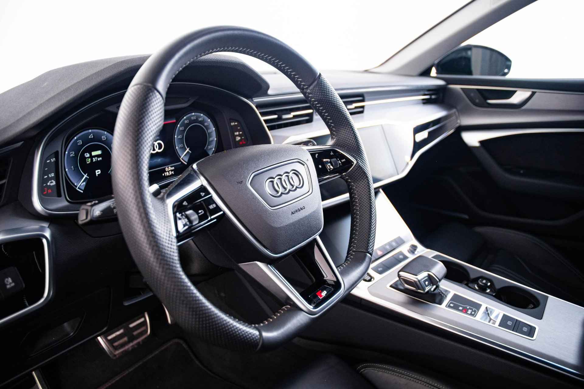 Audi A6 Avant 55 TFSI e quattro Competition Trekhaak - Stoelverwarming - Matrix LED - Assistentiepakket City & Tour - Sportstoel - Bekleding leder - MMI navigatie - 60/101