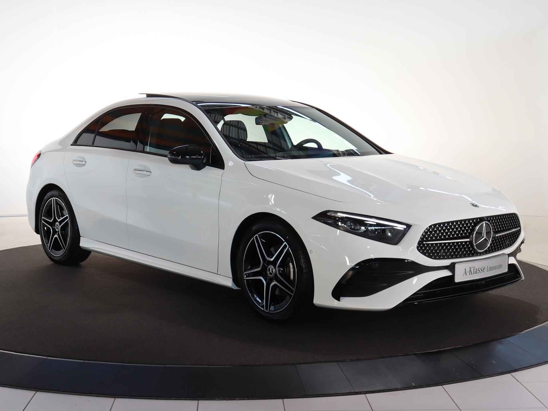 Mercedes-Benz A-klasse 180 Star Edition AMG Line | Panorama | Night pakket | Sfeerverlichting | - 26/32