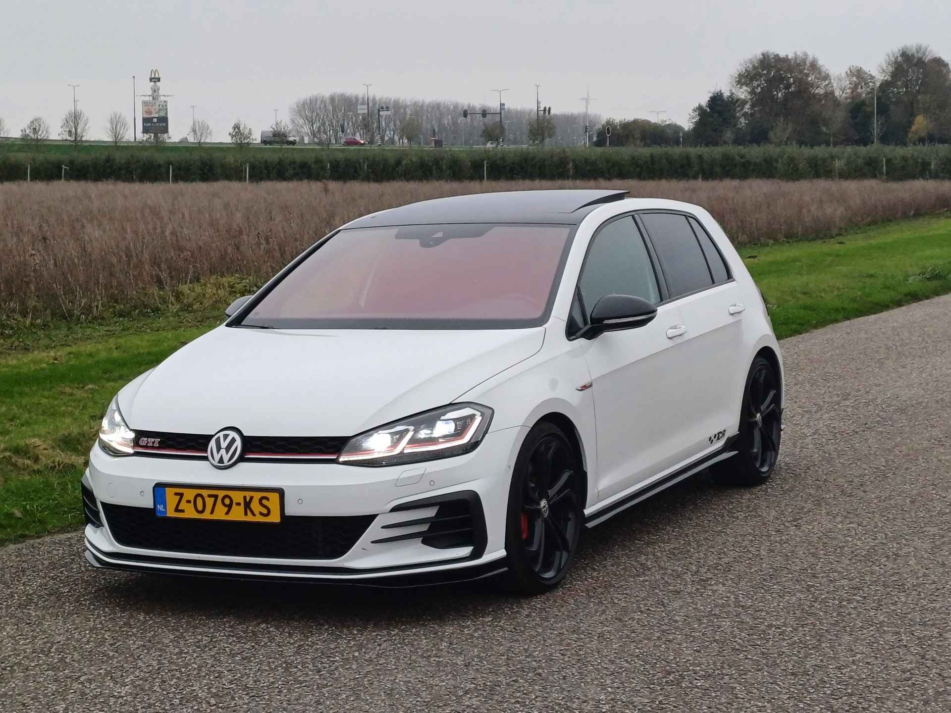 Volkswagen Golf 2.0 TSI GTI TCR | Pano dak | LED | Carplay | Digi Dash | Navi | Dynaudio | 290PK - 4/66