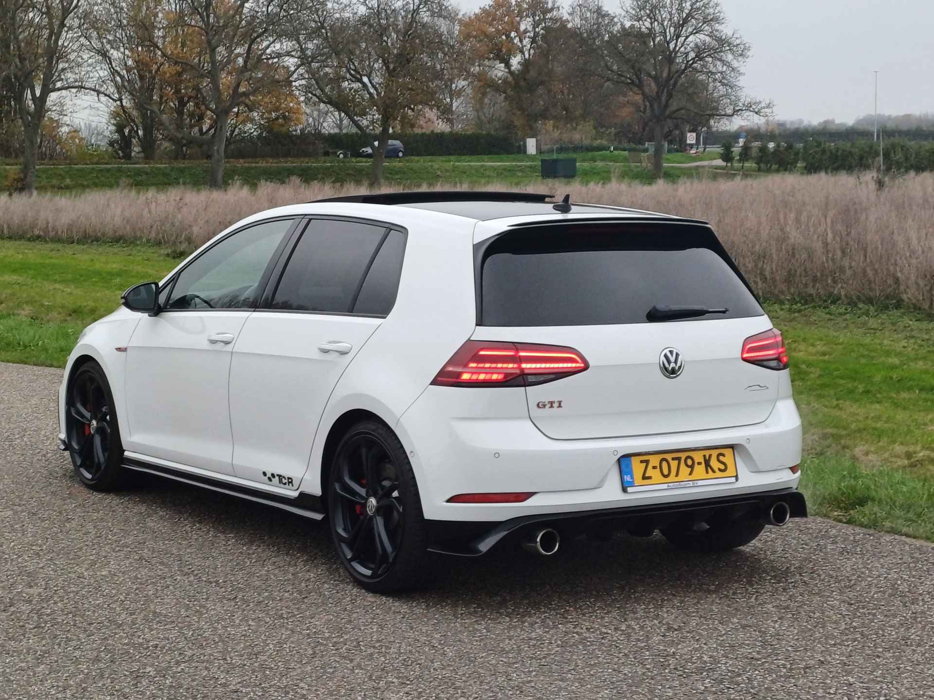 Volkswagen Golf 2.0 TSI GTI TCR | Pano dak | LED | Carplay | Digi Dash | Navi | Dynaudio | 290PK - 9/66