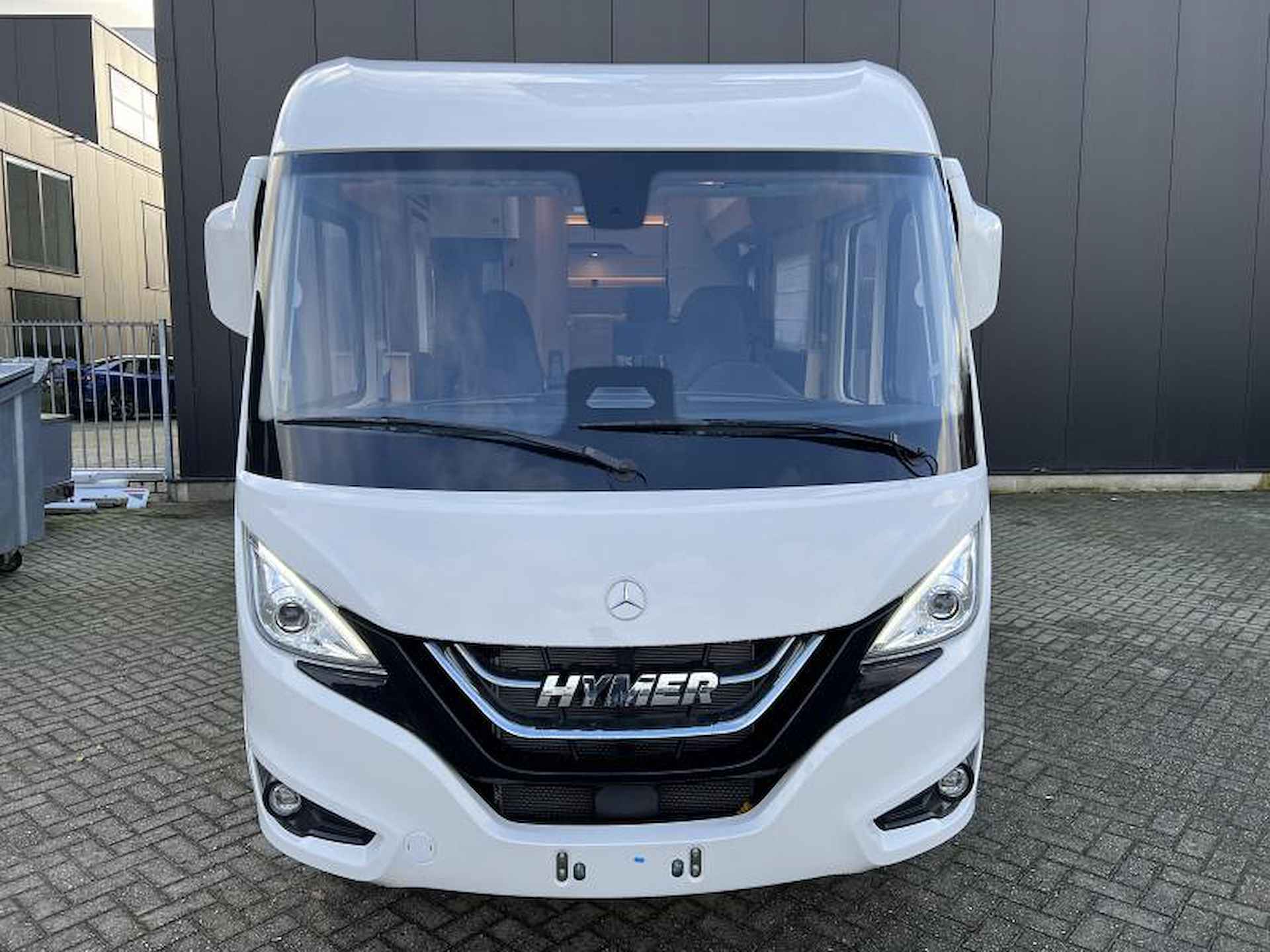 Hymer BMC-I 600 WhiteLine  Automaat - 3/16