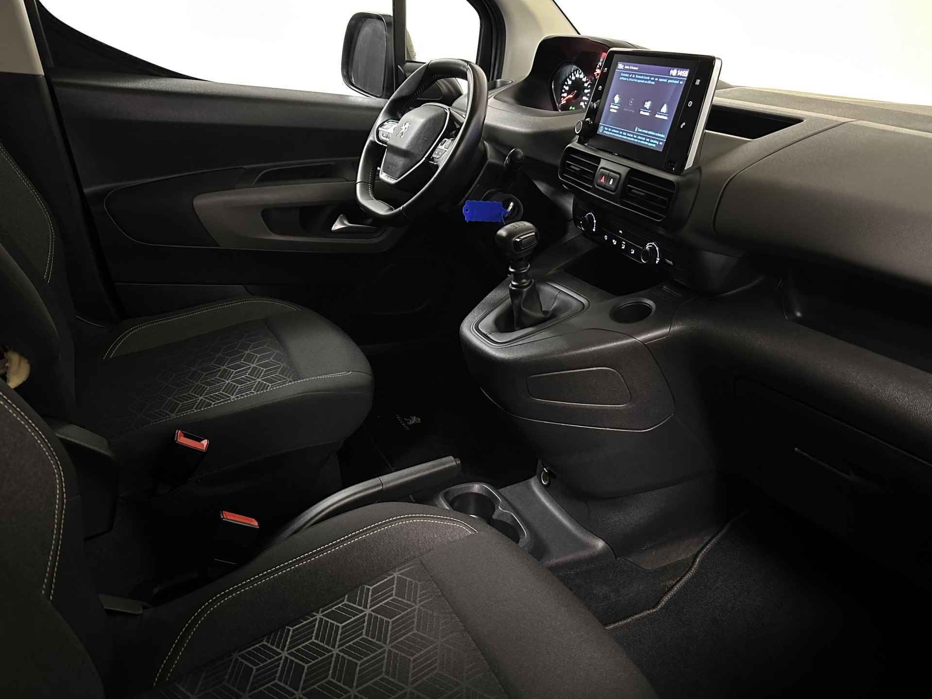 Peugeot Rifter 1.2 Puretech Active 110pk 5 persoons | Apple Carplay | Cruise Control | 2X Schuifdeur | Laneassist | Airco | Parkeersensoren | - 6/33