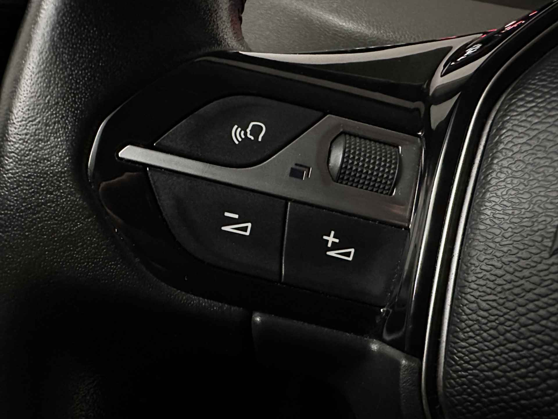 Peugeot Rifter 1.2 Puretech Active 110pk 5 persoons | Apple Carplay | Cruise Control | 2X Schuifdeur | Laneassist | Airco | Parkeersensoren | - 26/33