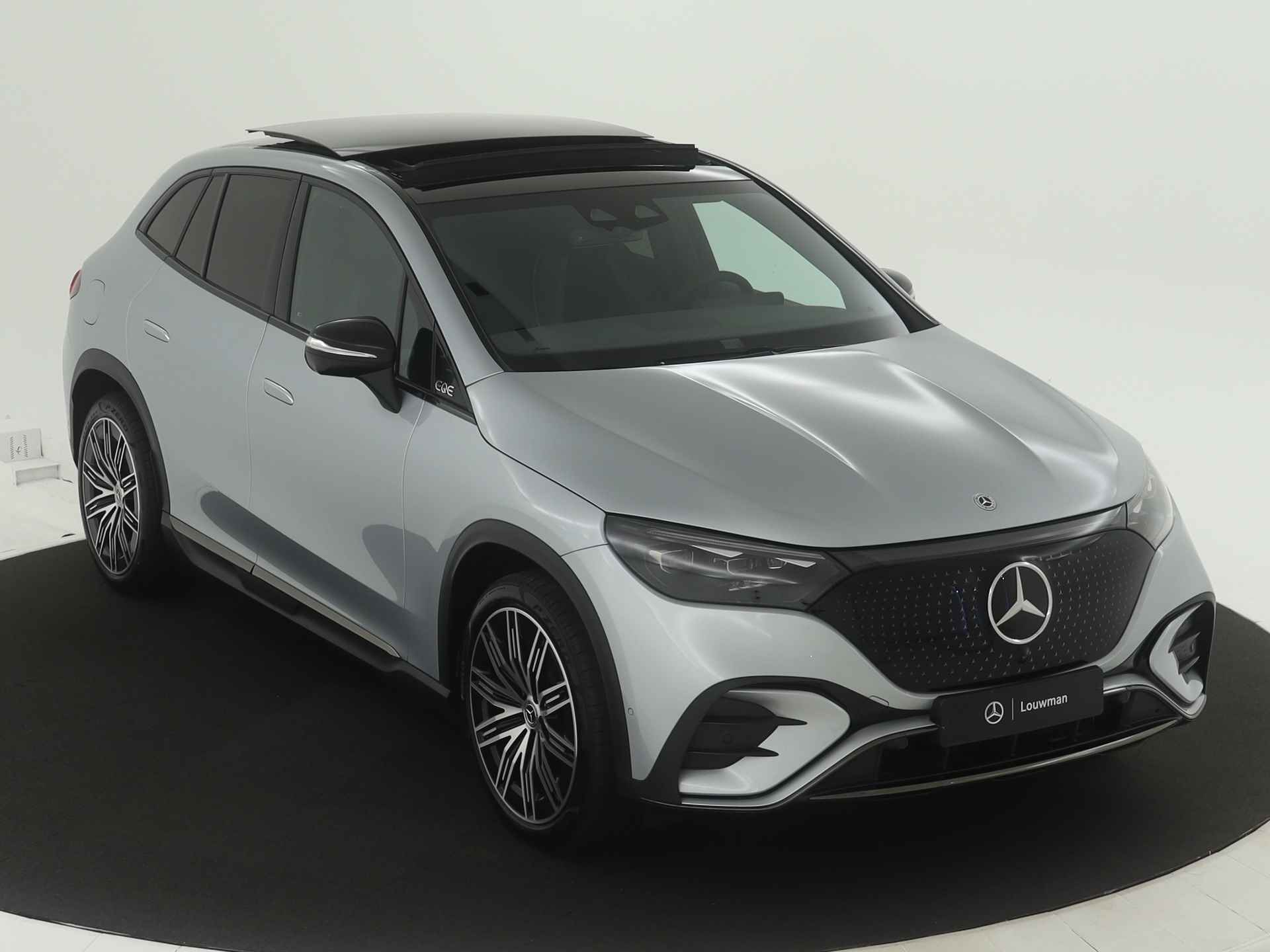 Mercedes-Benz EQE SUV 350+ Sport Edition Limited 96 kWh | Nightpakket | Trekhaak | Rijassistentiepakket Plus | KEYLESS GO-comfortpakket | Burmester® 3D-surround sound system | GUARD 360° voertuigbescherming plus | - 26/39