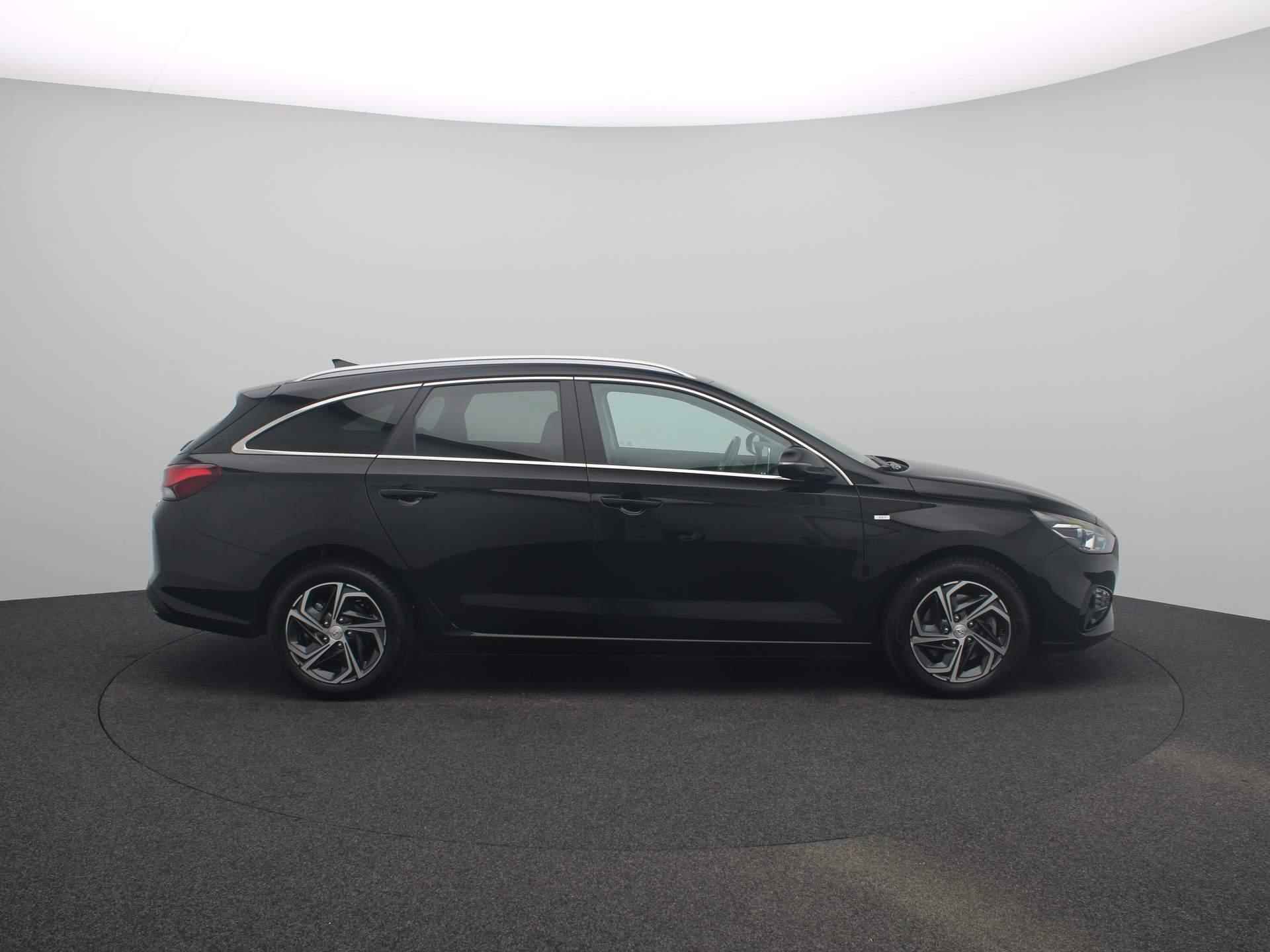 Hyundai i30 1.0 T-GDi MHEV Comfort Smart | Airco | Cruise Control | Navigatie | Achteruitrijcamera | Apple Carplay/Android Auto | - 7/48