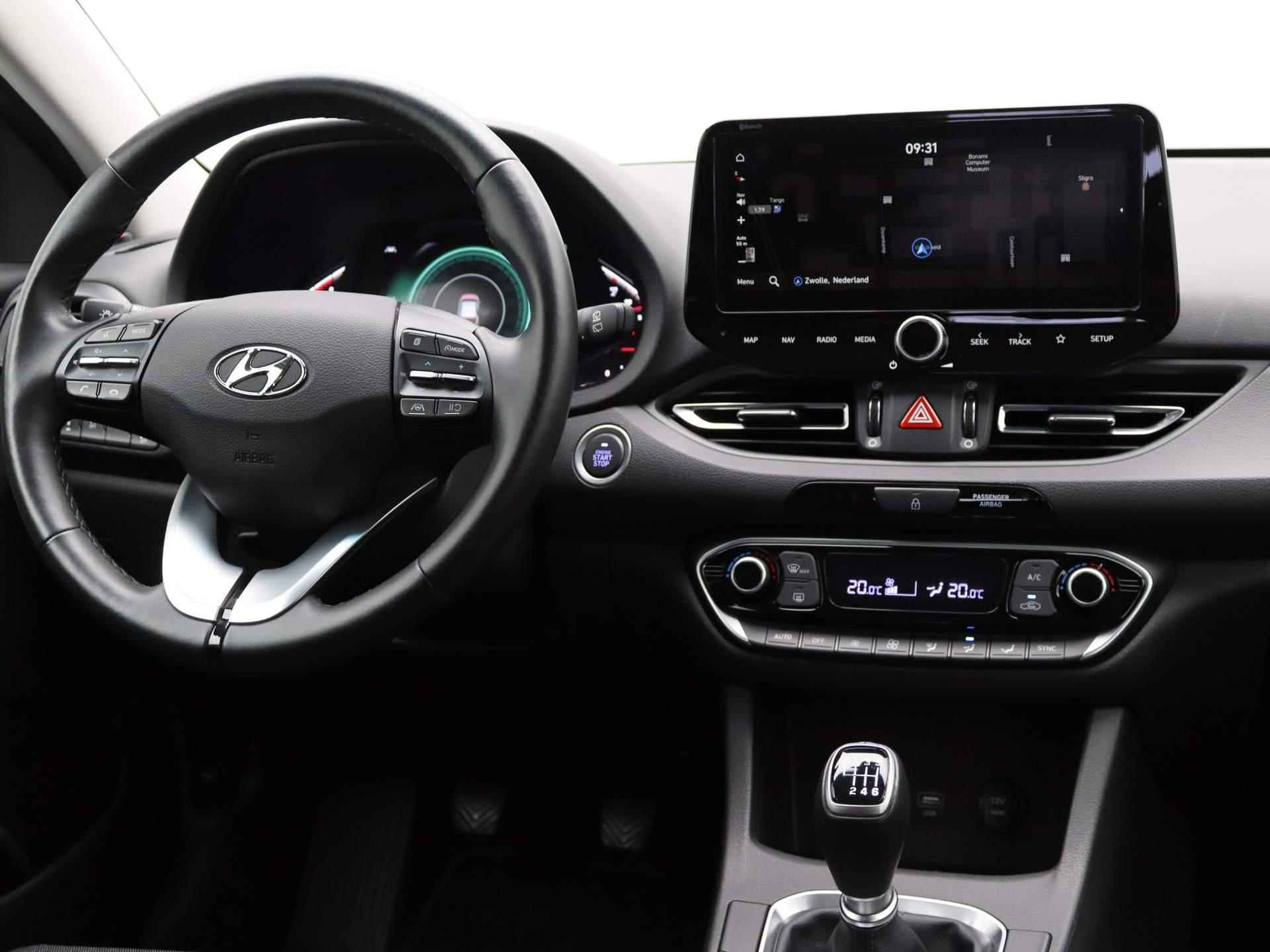 Hyundai i30 1.0 T-GDi MHEV Comfort Smart | Airco | Cruise Control | Navigatie | Achteruitrijcamera | Apple Carplay/Android Auto | - 30/48