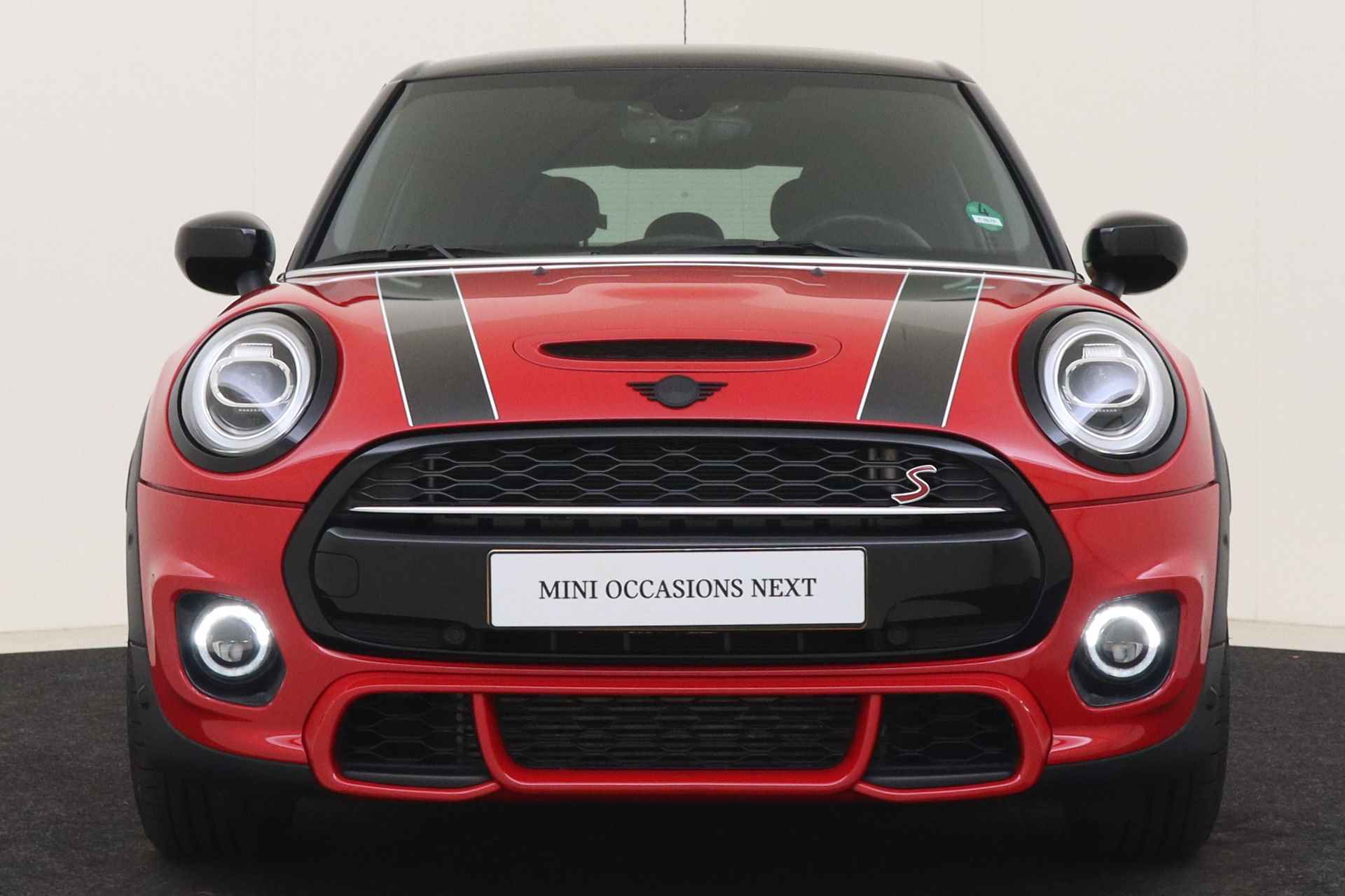 MINI Hatchback Cooper S Pepper Automaat / JCW Pakket / Panoramadak / Achteruitrijcamera / JCW Sportstoelen / Adaptieve LED / Park Assistant / Stoelverwarming - 5/61