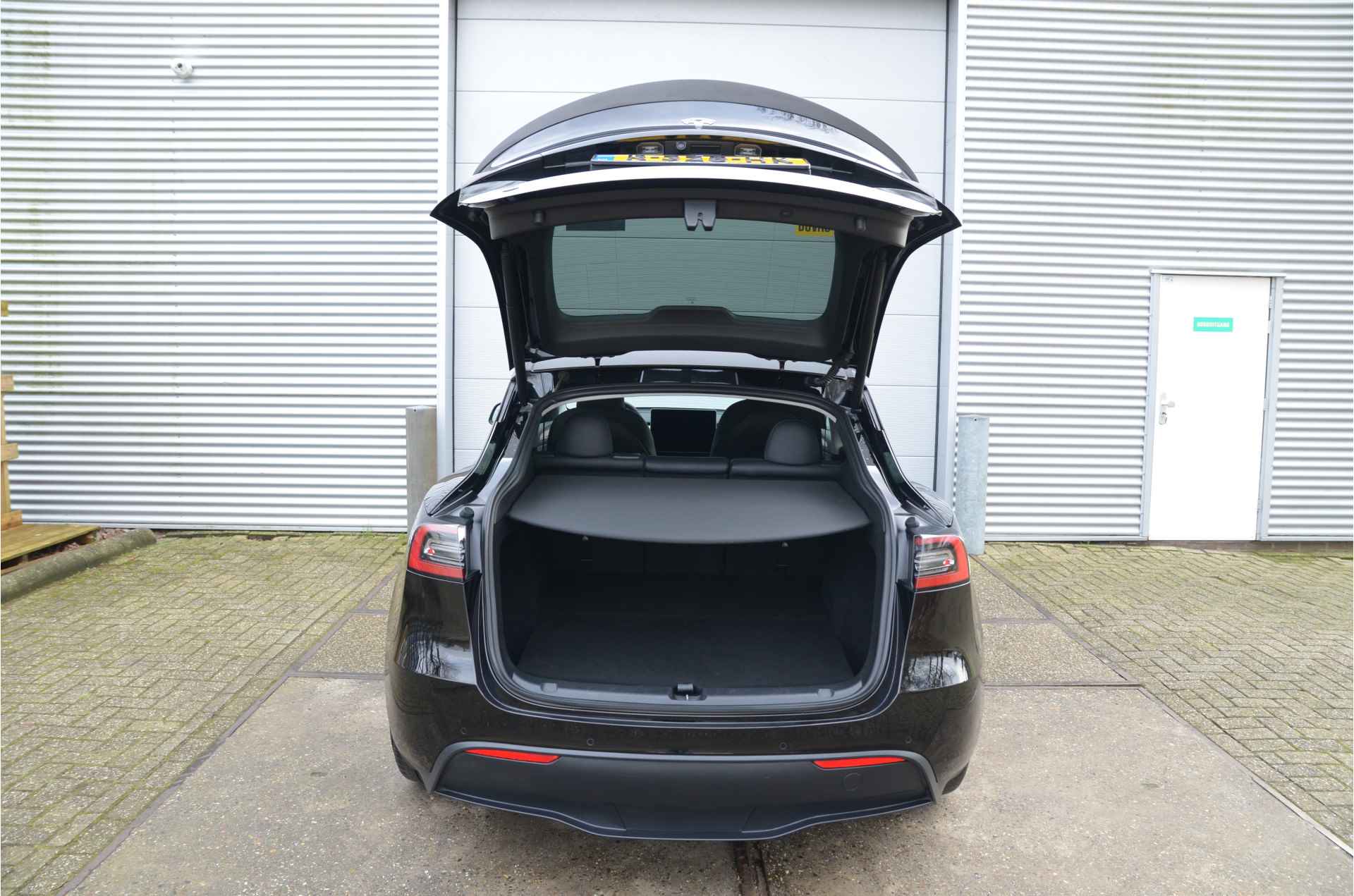 Tesla Model Y Performance AWD 75 kWh AutoPilot - 33/35