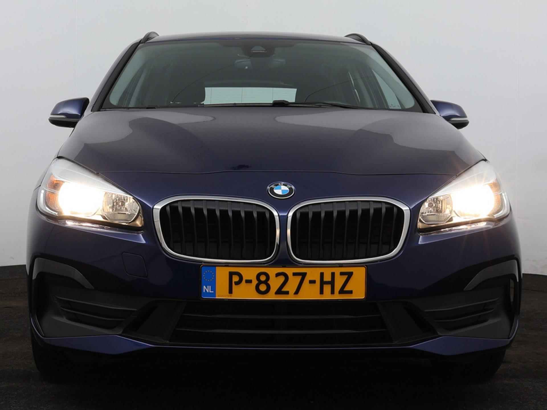 BMW 2-serie Active Tourer 225xe iPerformance eDrive Edition | Navigatie | Cruise control | - 2/30