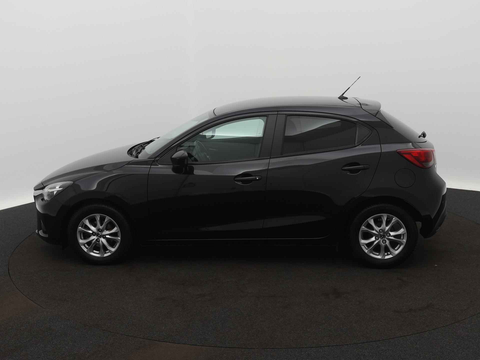 Mazda 2 1.5 Skyactiv-G Skylease+ | Navigatie | Parkeersensoren | Lichtmetalen velgen | Airco | Stoelverwarming - 2/18