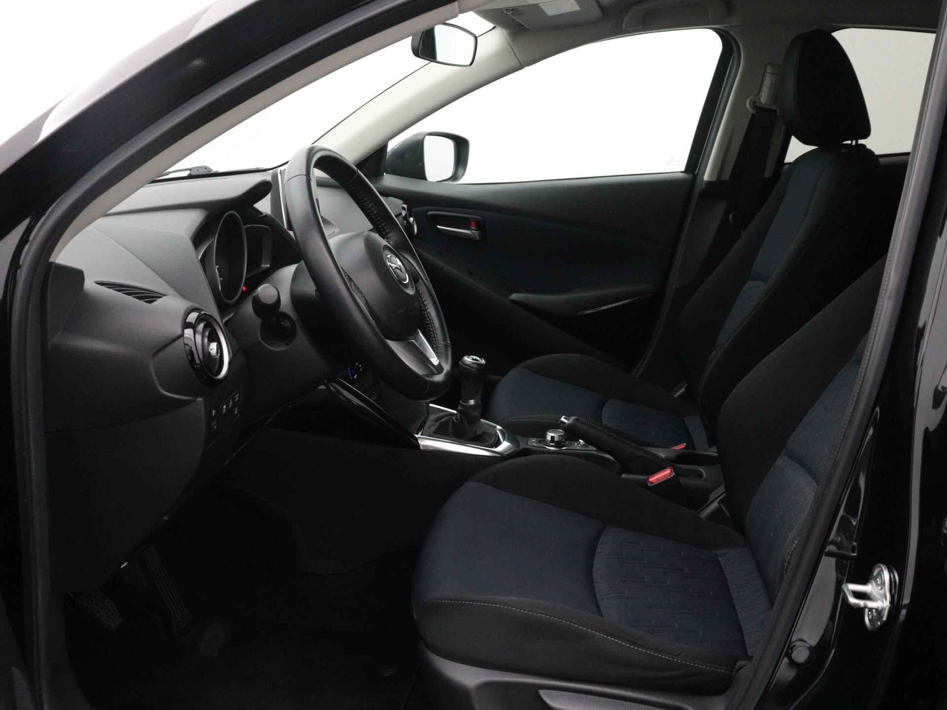 Mazda 2 1.5 Skyactiv-G Skylease+ | Navigatie | Parkeersensoren | Lichtmetalen velgen | Airco | Stoelverwarming - 10/18