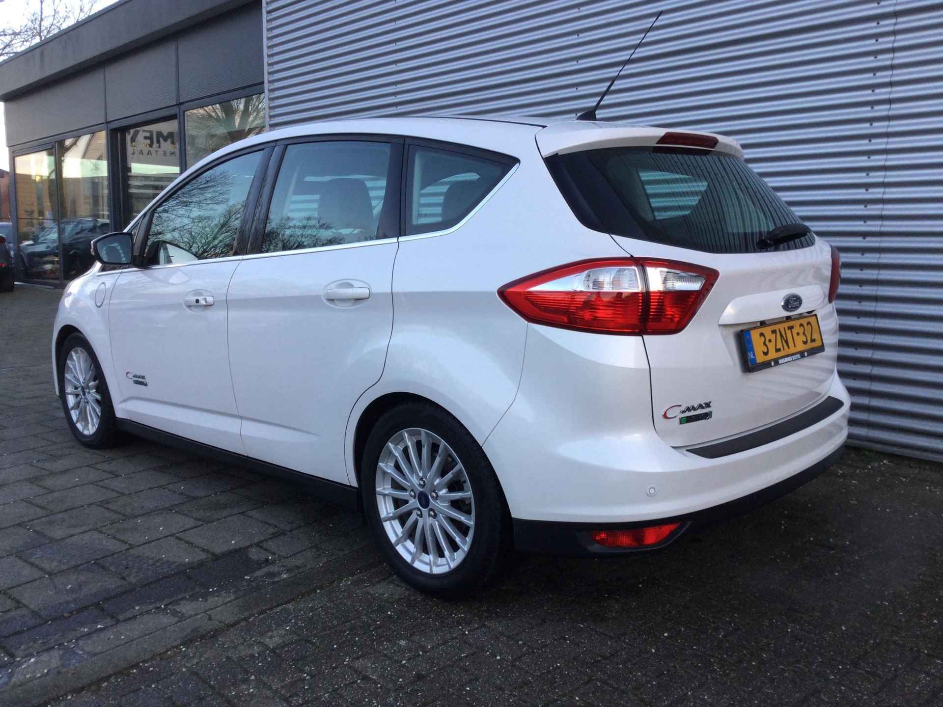 Ford C-Max 2.0 Plug-in Hybrid Titanium Plus Camera | Leder | Navigatie | - 7/35