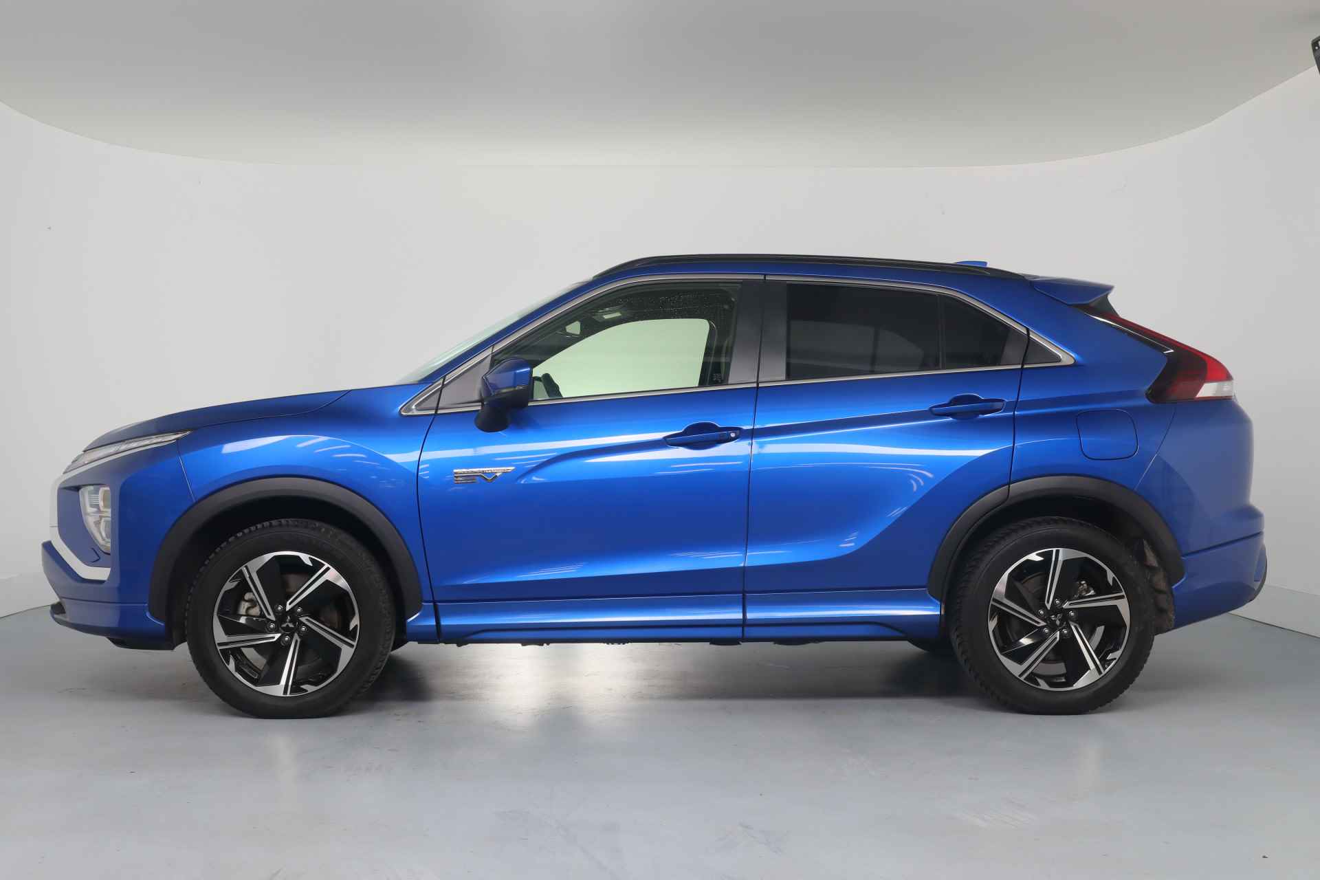 Mitsubishi Eclipse Cross 2.4 PHEV Executive | 1.500kg | Adaptive Cruise | Elektr Stoel | 360 Camera | Stoel-/stuurverwarming | BLIS | Navigatie | Keyless - 5/39