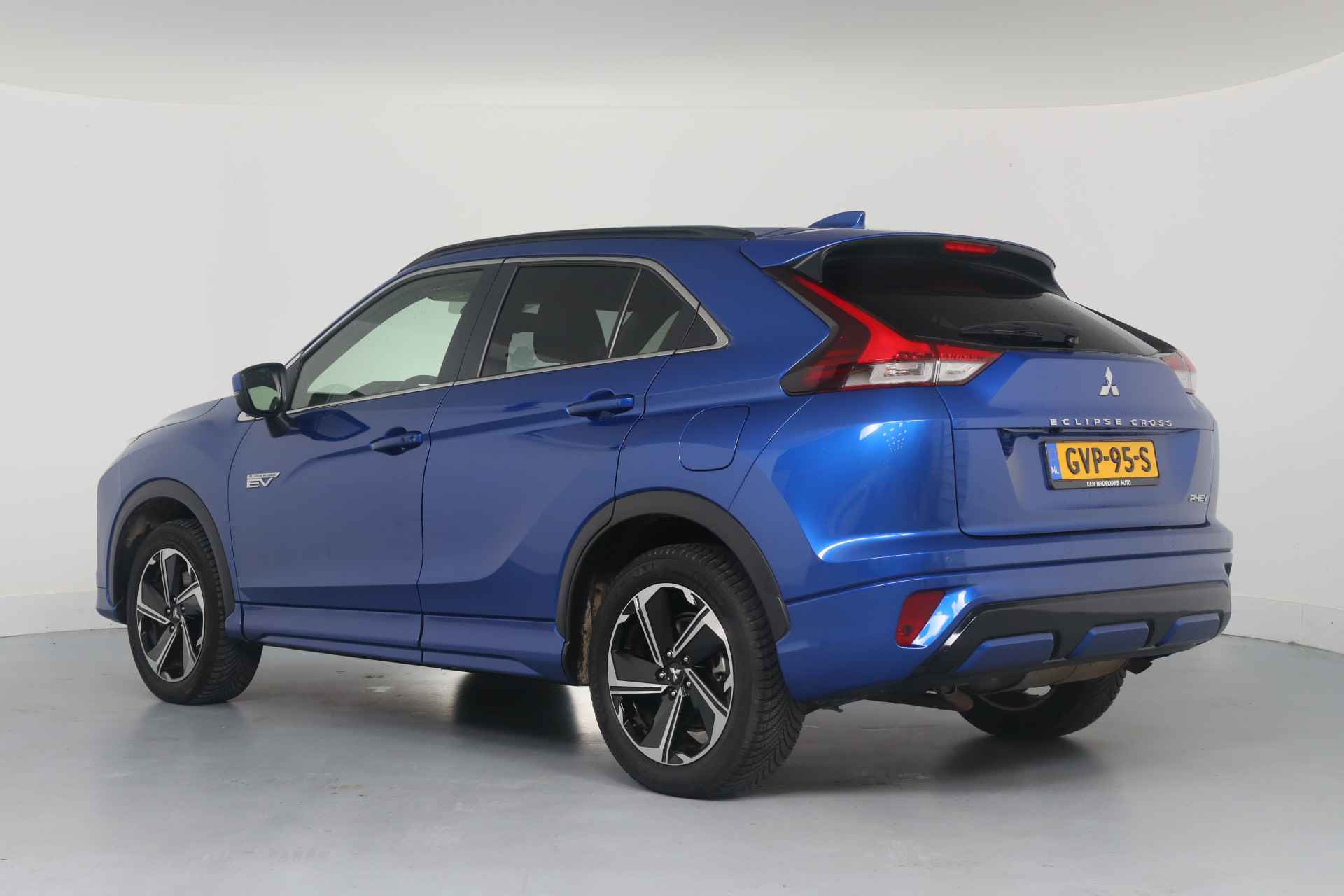 Mitsubishi Eclipse Cross 2.4 PHEV Executive | 1.500kg | Adaptive Cruise | Elektr Stoel | 360 Camera | Stoel-/stuurverwarming | BLIS | Navigatie | Keyless - 6/39