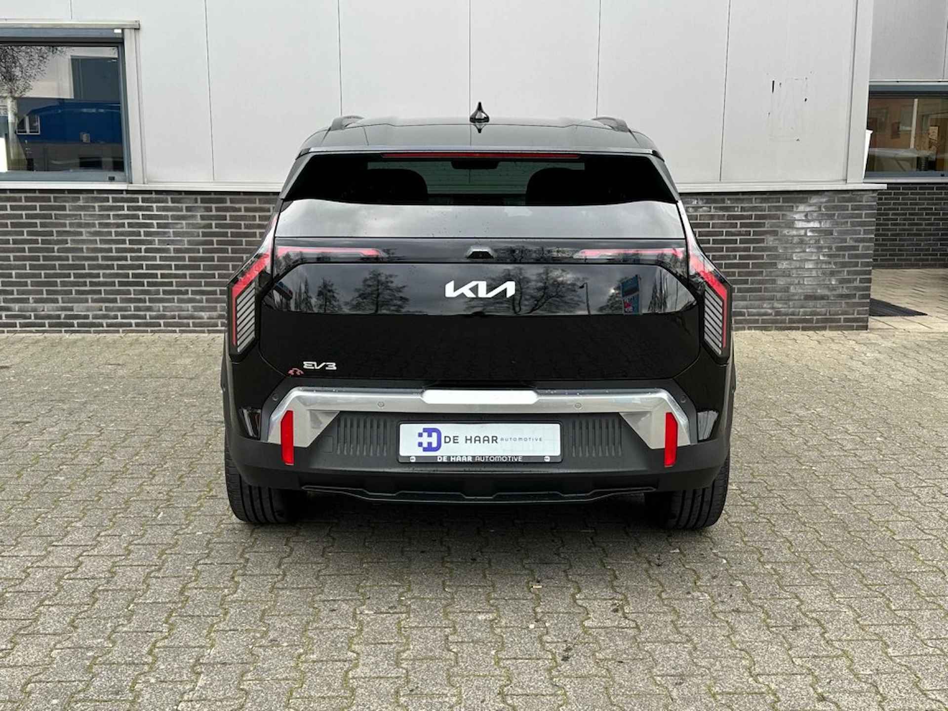 KIA Ev3 Earth 81,4 kWh - DIRECT leverbaar - Elektr. Achterklep - LED - 13/25