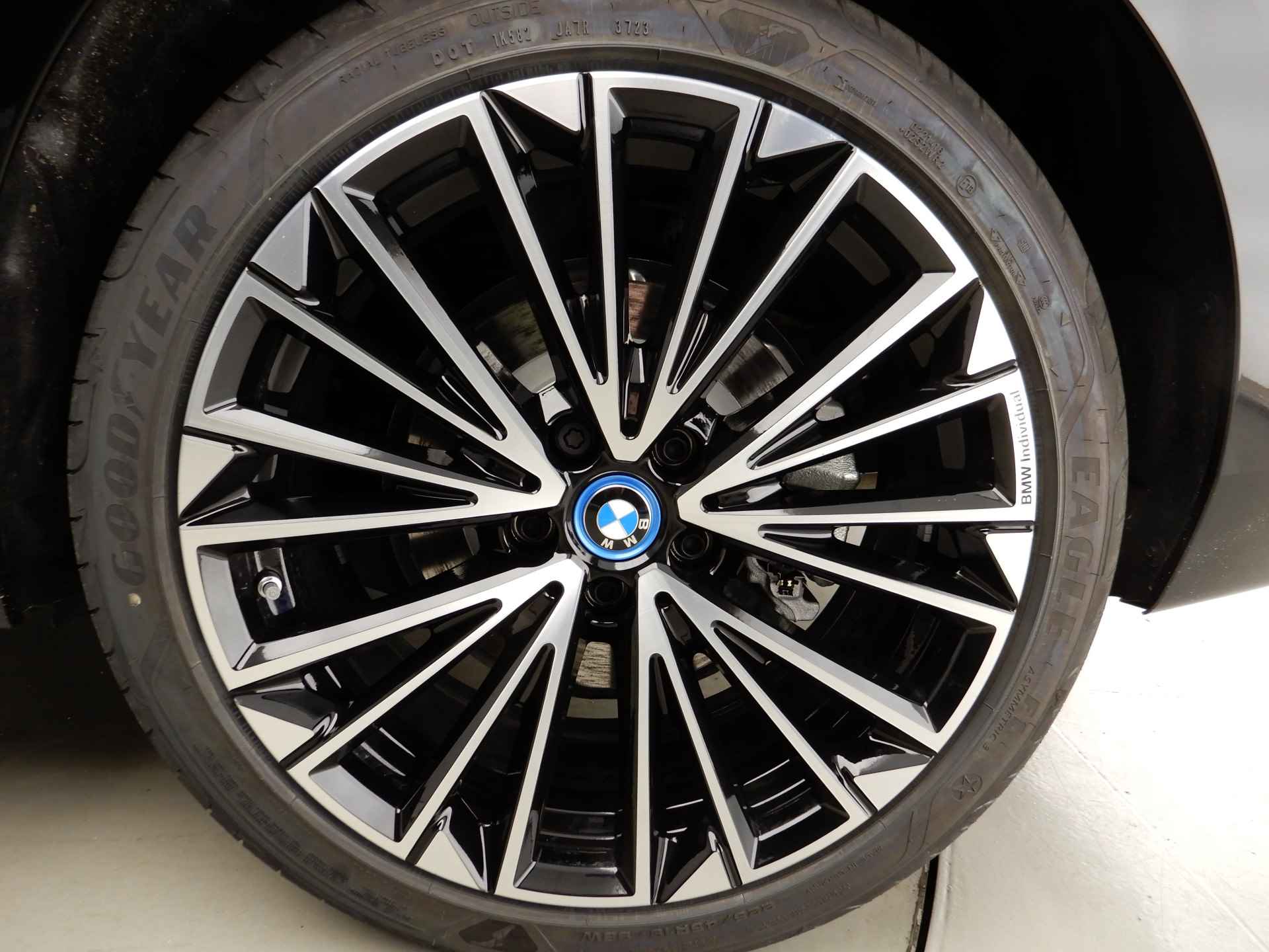 BMW 2 Serie Active Tourer 225e xDrive M-Sportpakket / LED / Navigatie / Trekhaak / Schuifdak / Keyles go / Sportstoelen / DAB / Harman-kardon sound / Alu 19 inch - 39/39
