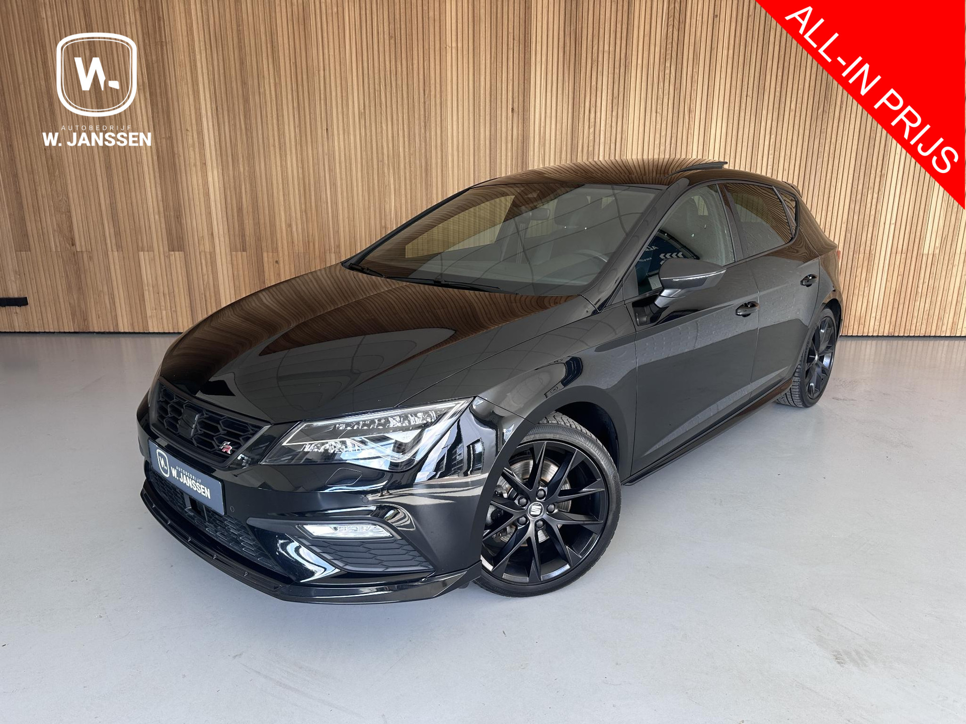 SEAT Leon 1.5 TSI FR Ultimate Edition Black Pano | Digital 1.5 TSI FR Ultimate Edition Black