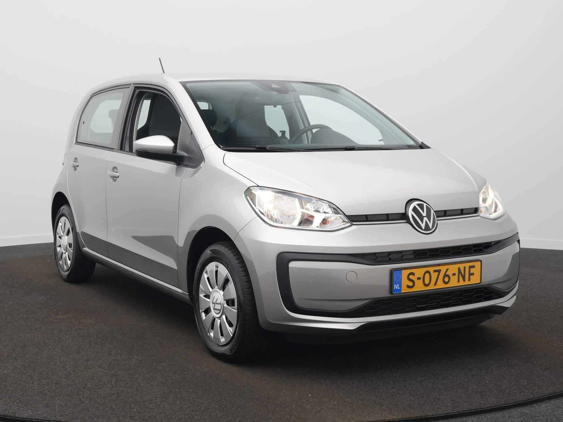 Volkswagen Up! 1.0 Clima / Camera / Metallic - 3/29