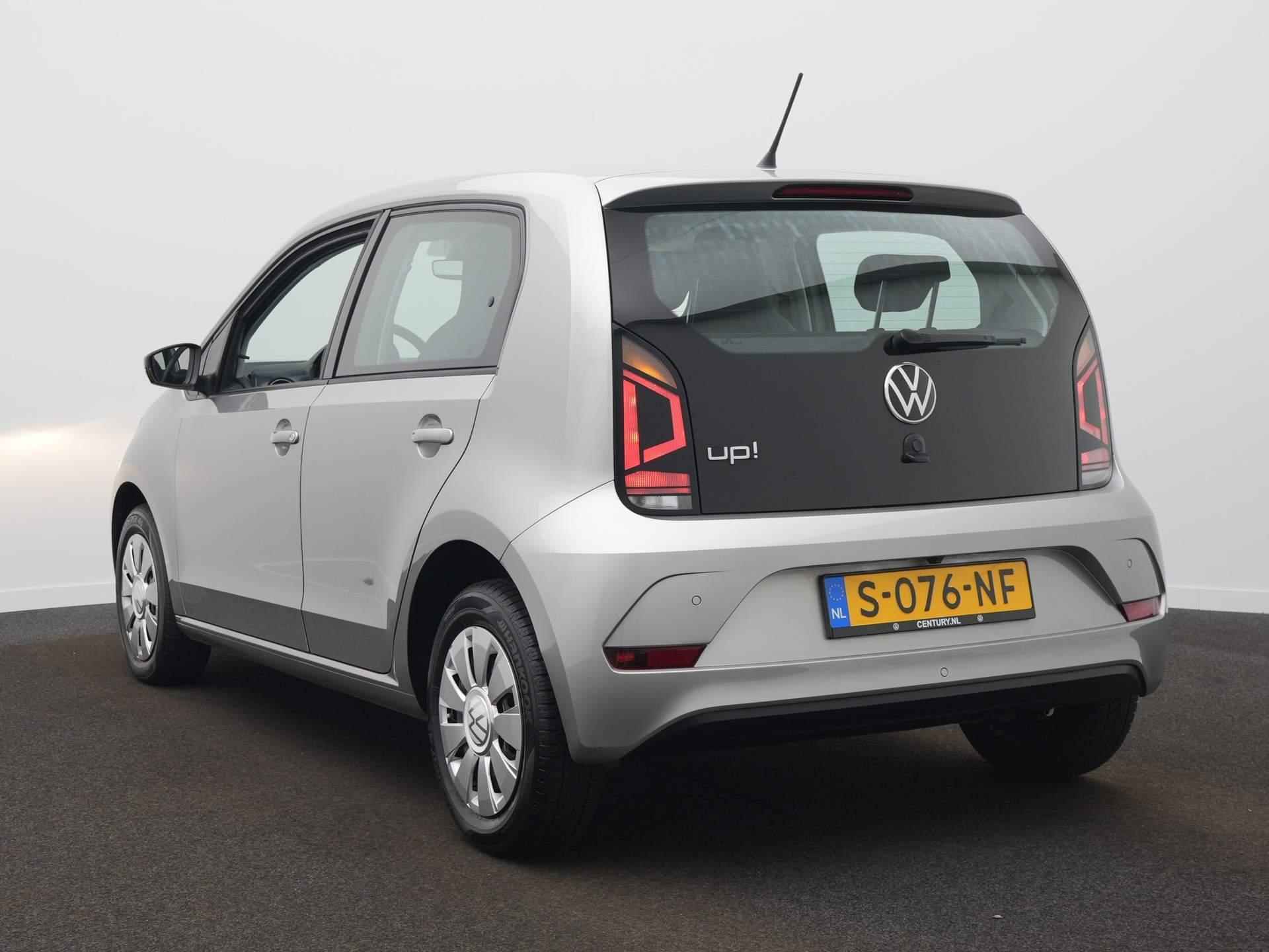 Volkswagen Up! 1.0 Clima / Camera / Metallic - 7/29