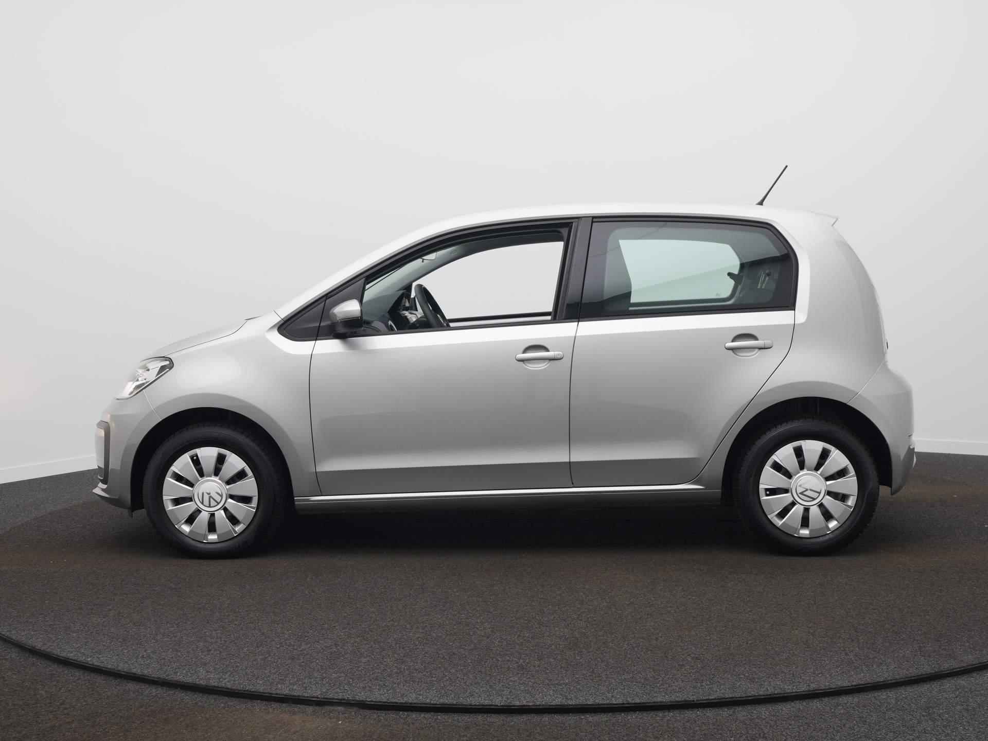 Volkswagen Up! 1.0 Clima / Camera / Metallic - 8/29