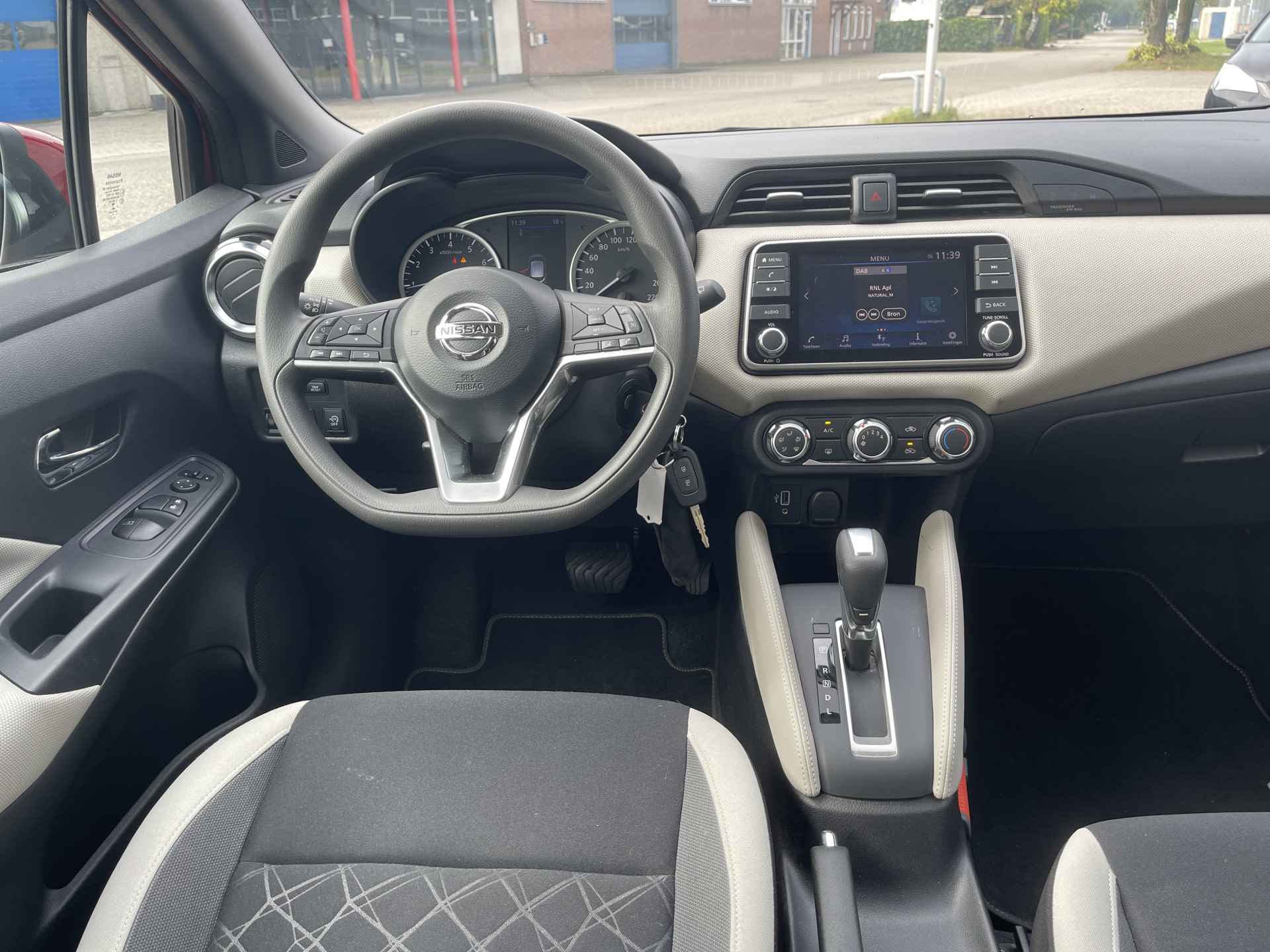 Nissan Micra 1.0 IG-T Acenta Automaat / NL-Auto / Apple/Android Carplay / DAB radio / Cruise control / parkeersensoren - 16/20