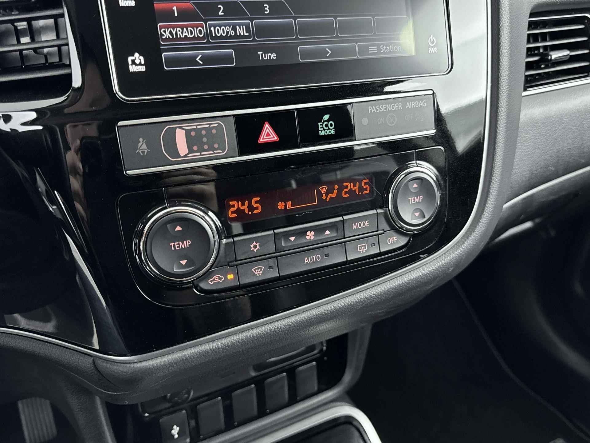 Mitsubishi Outlander 2.4 PHEV Pure | Half-Leder | Climate control | Camera | Getint glas | Trekhaak | - 18/23
