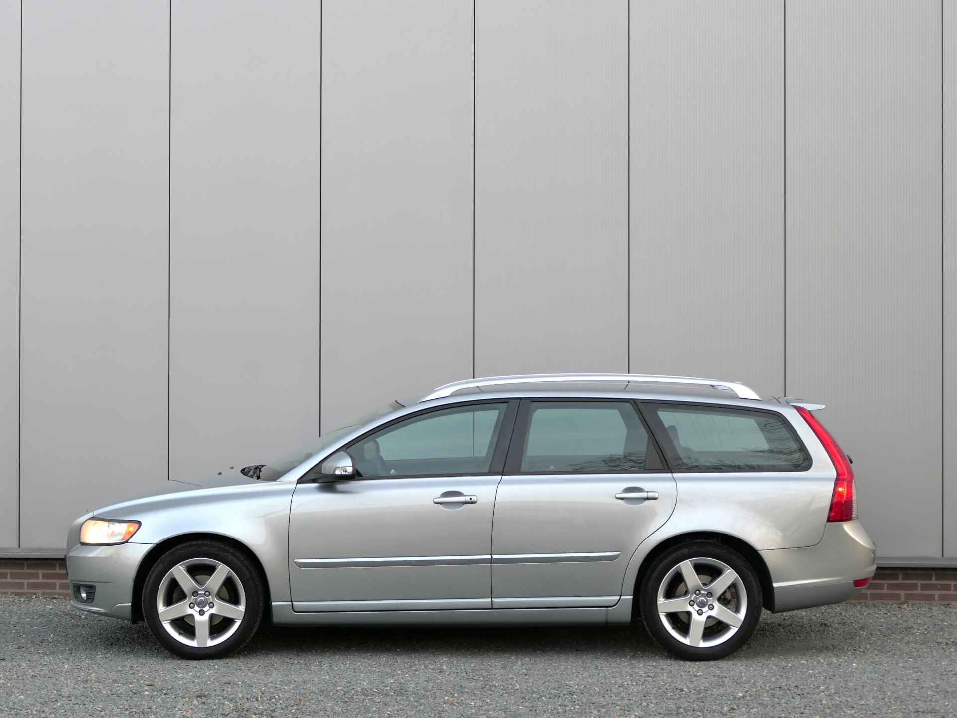 Volvo V50 2.0 Business Pro Edition Leer / Navi / Trekhaak / Bluetooth - 6/25