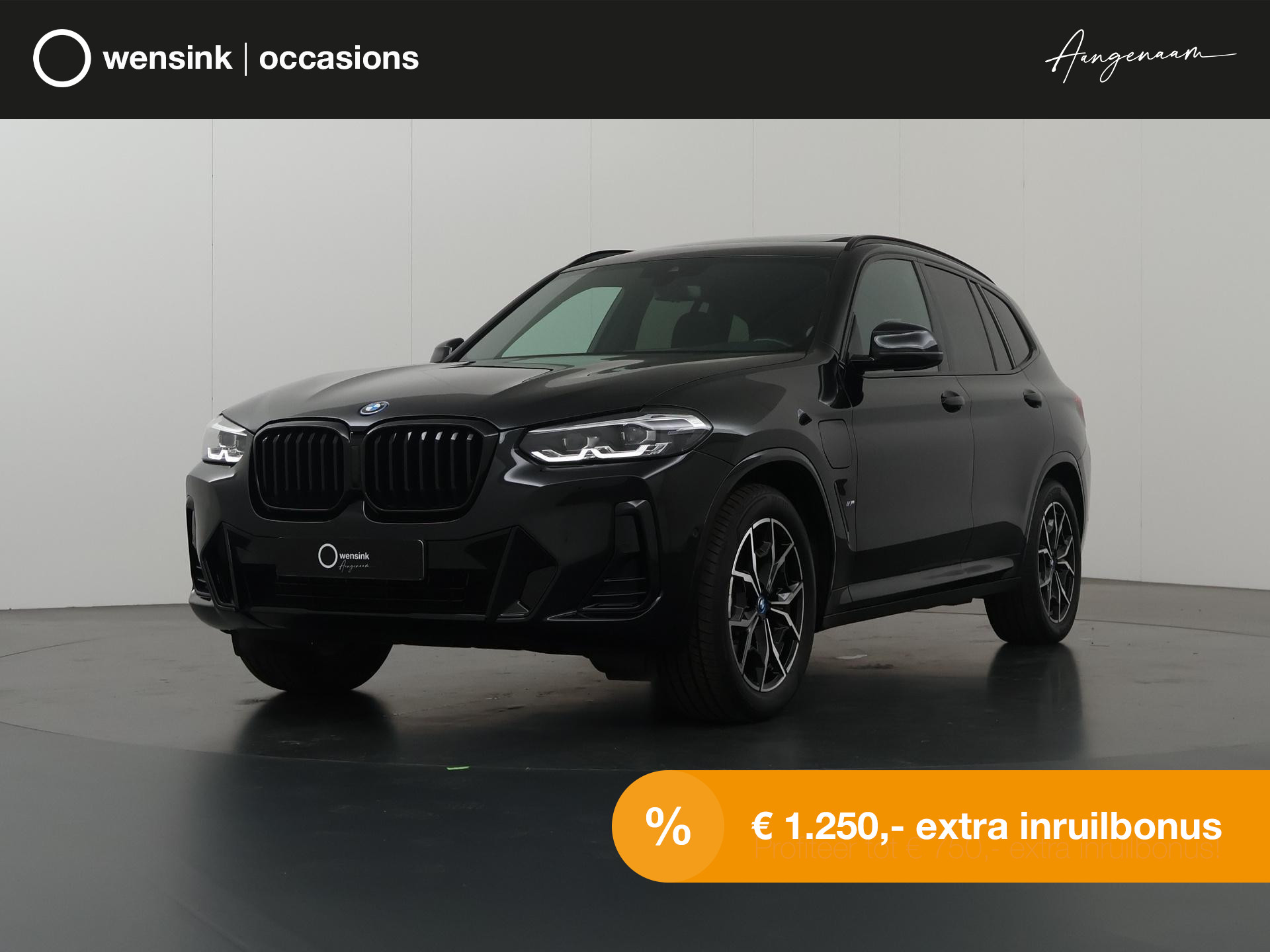 BMW X3 xDrive30e High Executive M-Sport  | M-Sport | FaceLift | Sportstoelen | ShadowLine | Harman/Kardon | HUD | Camera | Apple CarPlay | Panoramadak | Stoelverw. | Ele. verstelbare stoelen + Geheugen |