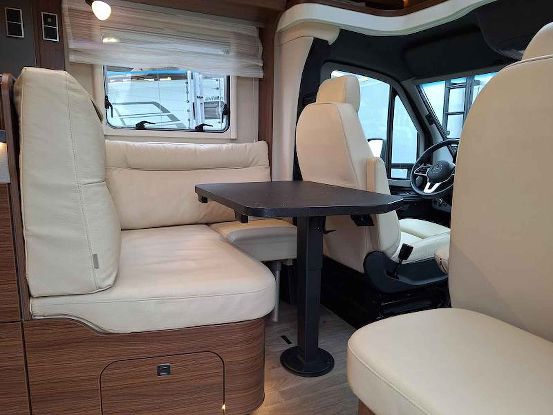 Hymer BMC-T 680 - ZEER EXCLUSIEF+LITHIUM - 14/24