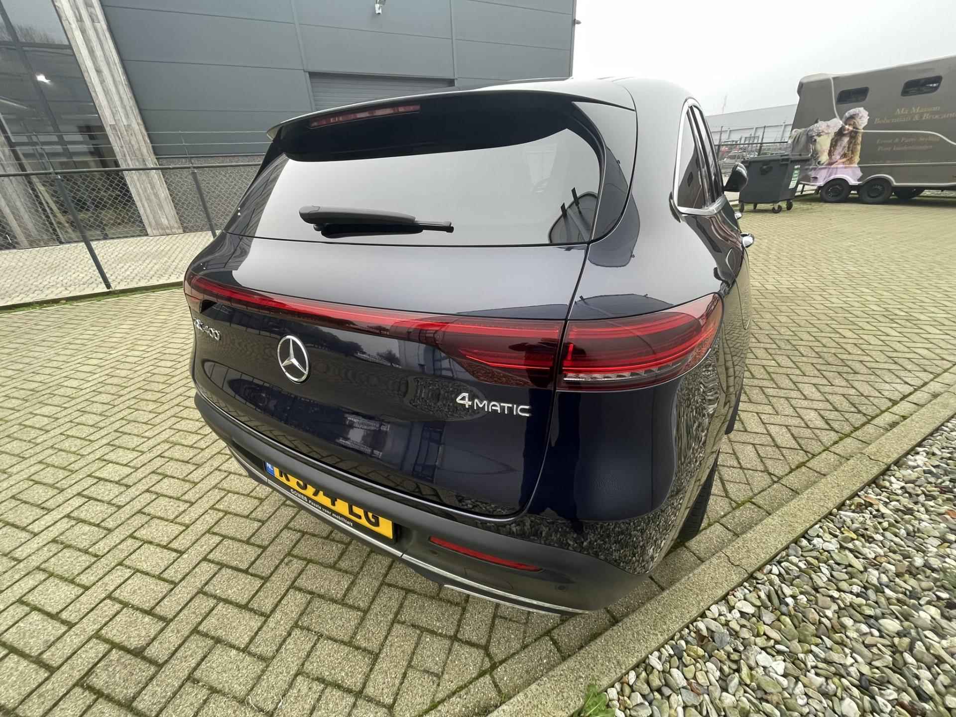 Mercedes-Benz EQC 400 4MATIC Business Solution Luxury 80 kWh - 6/18