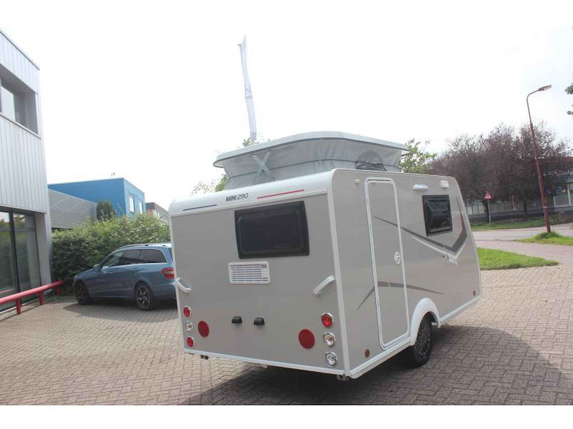 Trigano Mini Freestyle 290 Nu binnen in Nieuweg - 6/15