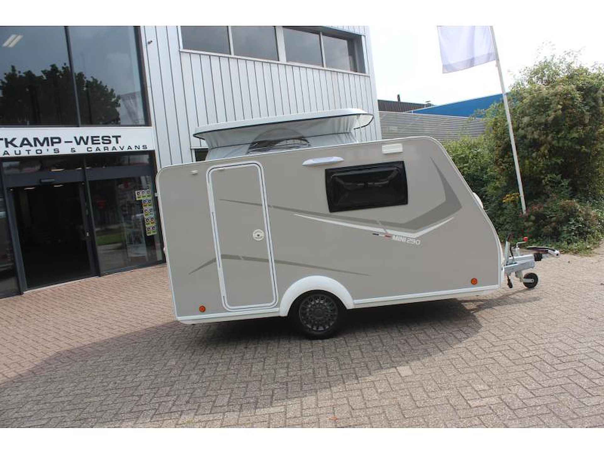 Trigano Mini Freestyle 290 Nu binnen in Nieuweg - 7/15