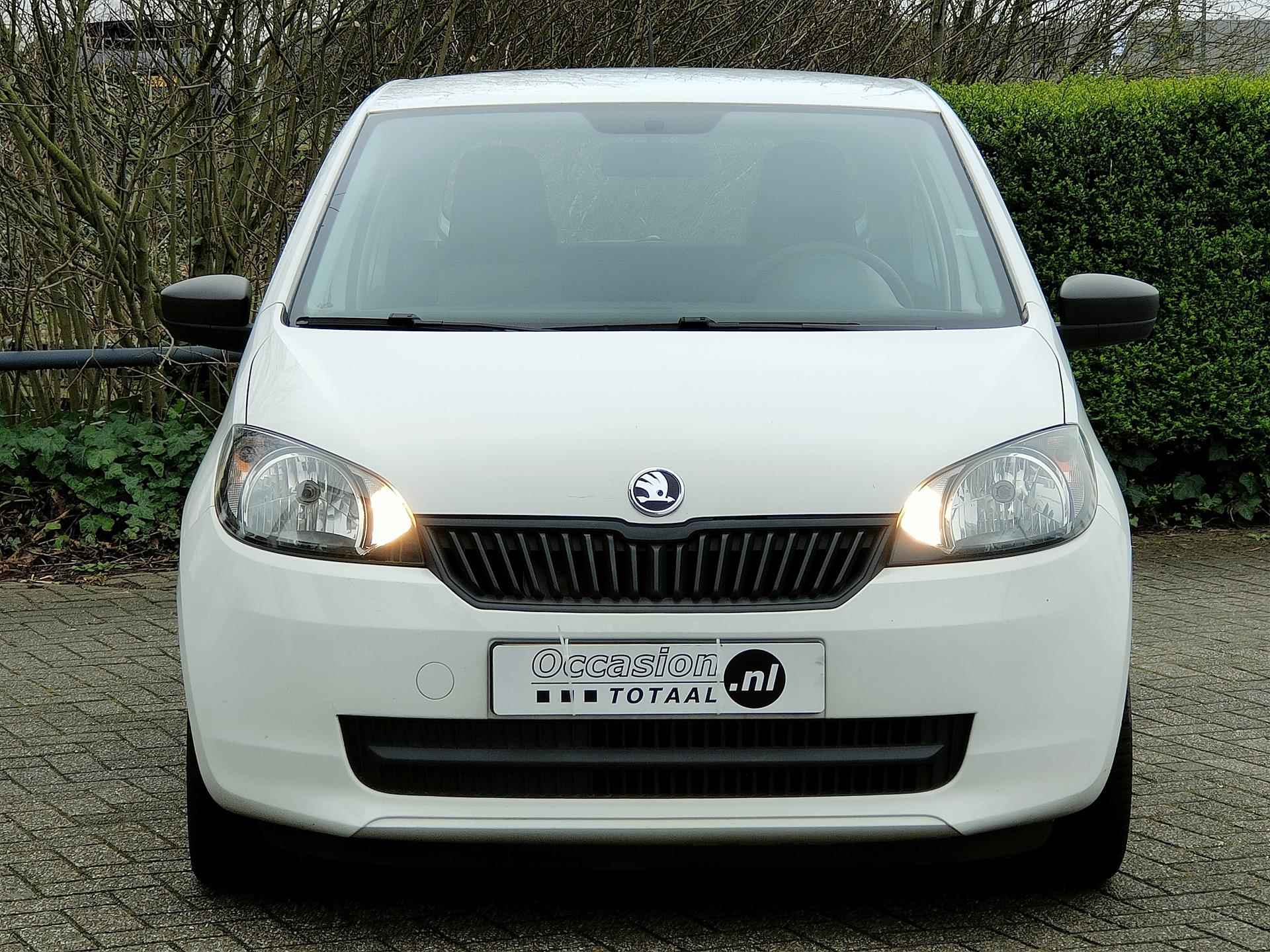 Škoda Citigo 1.0 Easy - 2/16