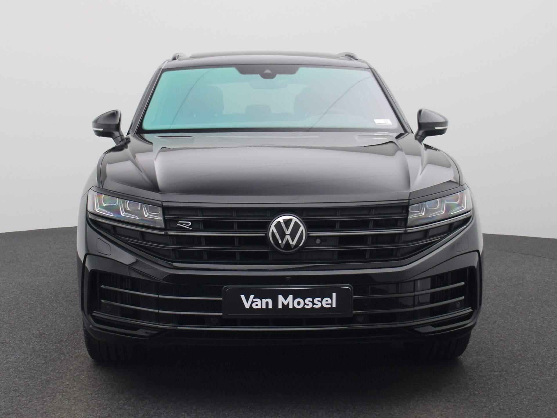 Volkswagen Touareg 3.0 TSi eHybrid 4MOTION R 462 PK | R-Line | Night Vision | Servosluiting Portieren | Head-up display | Black Style Sound System "Dynaudio | Lederen Interieur | Panorama dak - 4/54