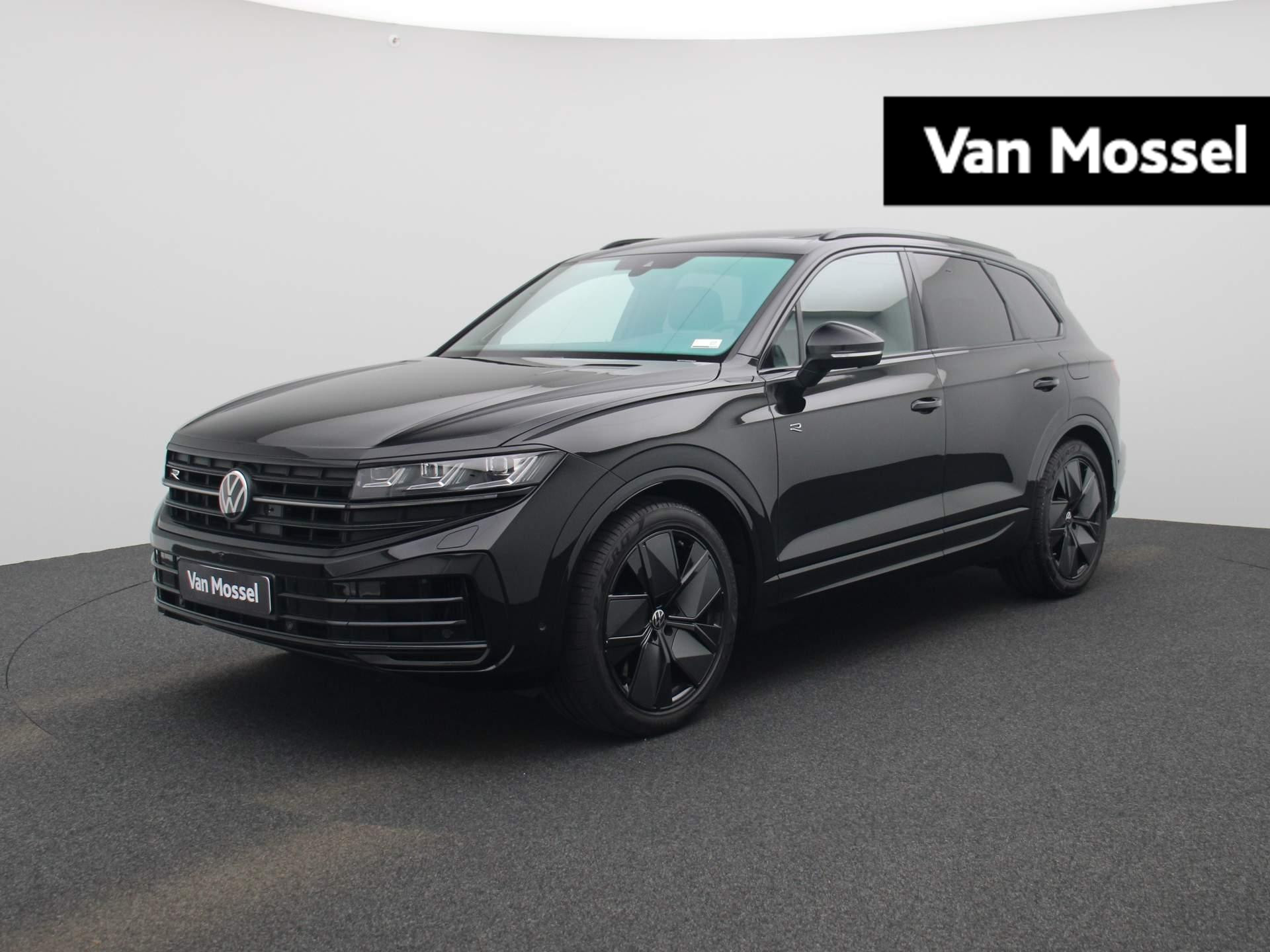 Volkswagen Touareg 3.0 TSi eHybrid 4MOTION R 462 PK | R-Line | Night Vision | Servosluiting Portieren | Head-up display | Black Style Sound System "Dynaudio | Lederen Interieur | Panorama dak