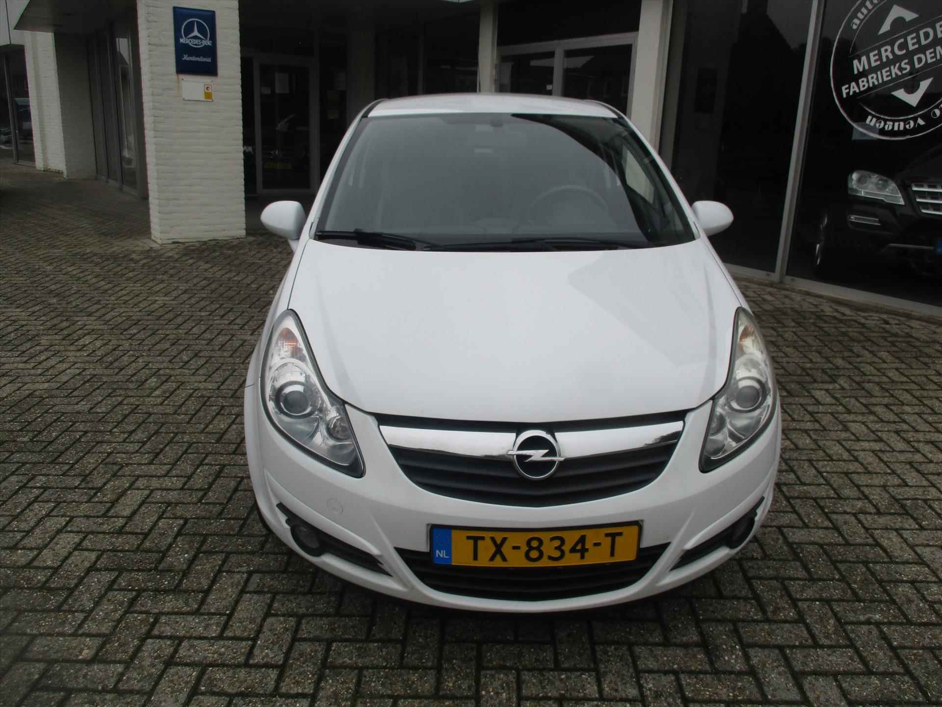 OPEL Corsa 1.2 16V 3D WR Enjoy / Stoel+stuurwielverwarming - 2/14