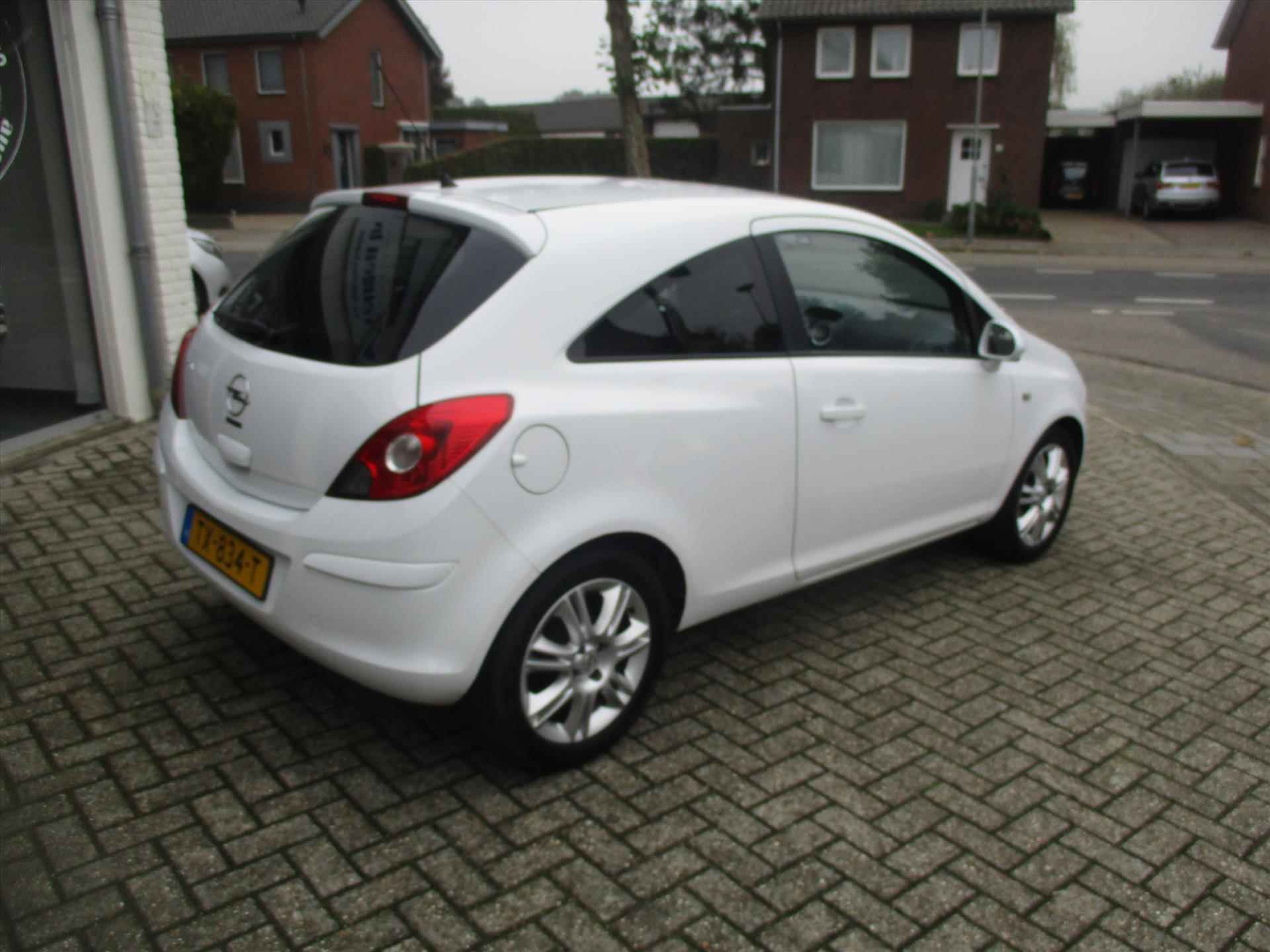 OPEL Corsa 1.2 16V 3D WR Enjoy / Stoel+stuurwielverwarming - 6/14