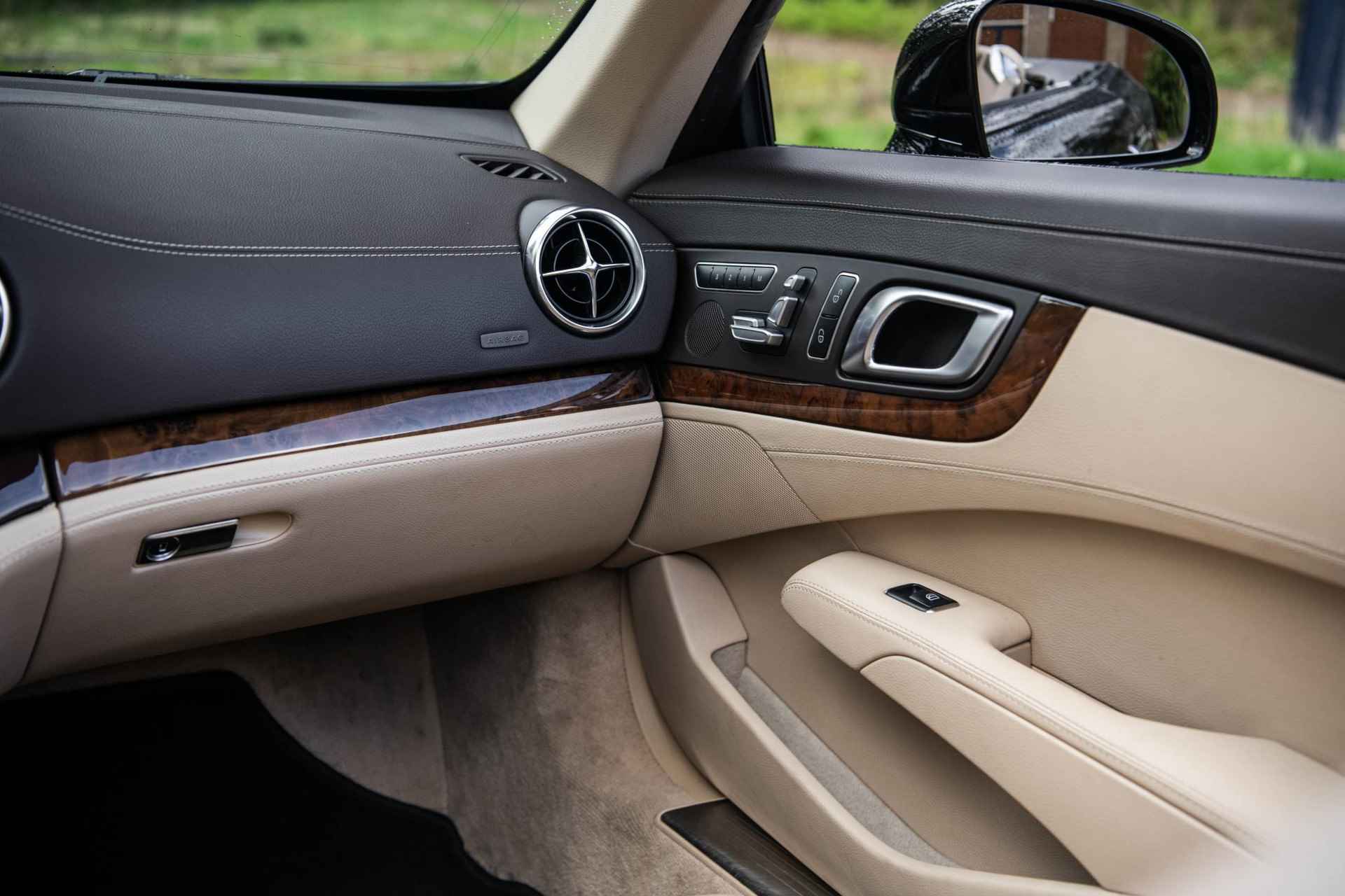 Mercedes-Benz SL-klasse 350 | Facelift | AMG | Camera | Memorystoelen | Airscarf | - 28/54