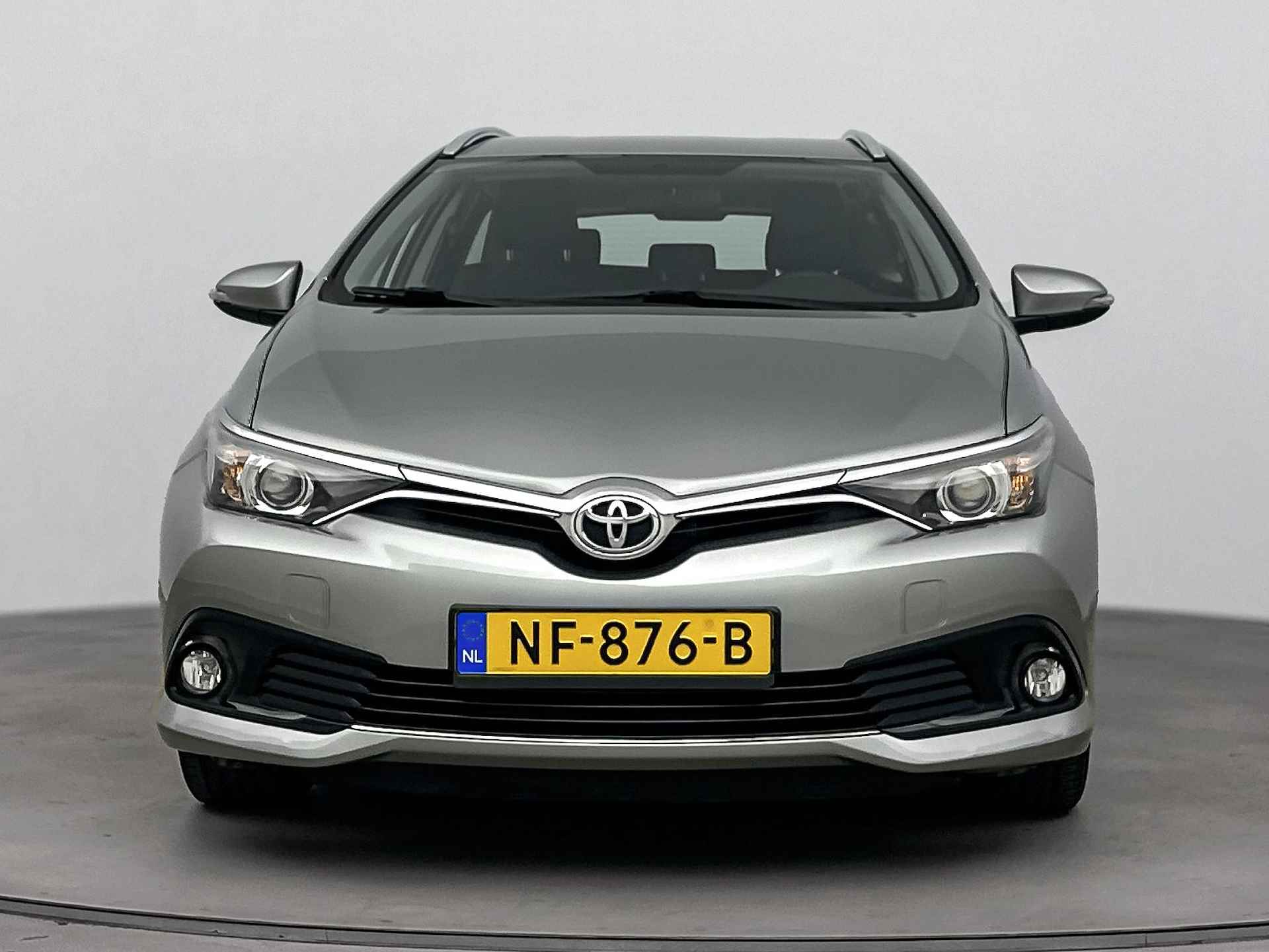 Toyota Auris Touring Sports 1.3 Aspiration | Navigatie | Climate Control | Cruise Control | LM velgen | - 26/40