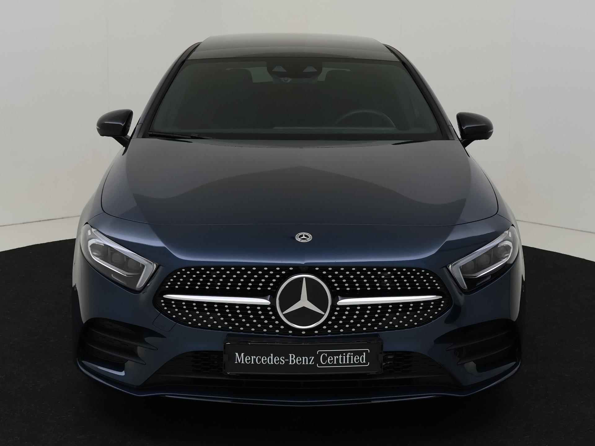 Mercedes-Benz A-Klasse 180 AMG Line / Night-Pakket / 360Graden-camera / Stoelverwarming / Panaroma-schuifdak / Headup-Display / Keyless-Go / - 9/31