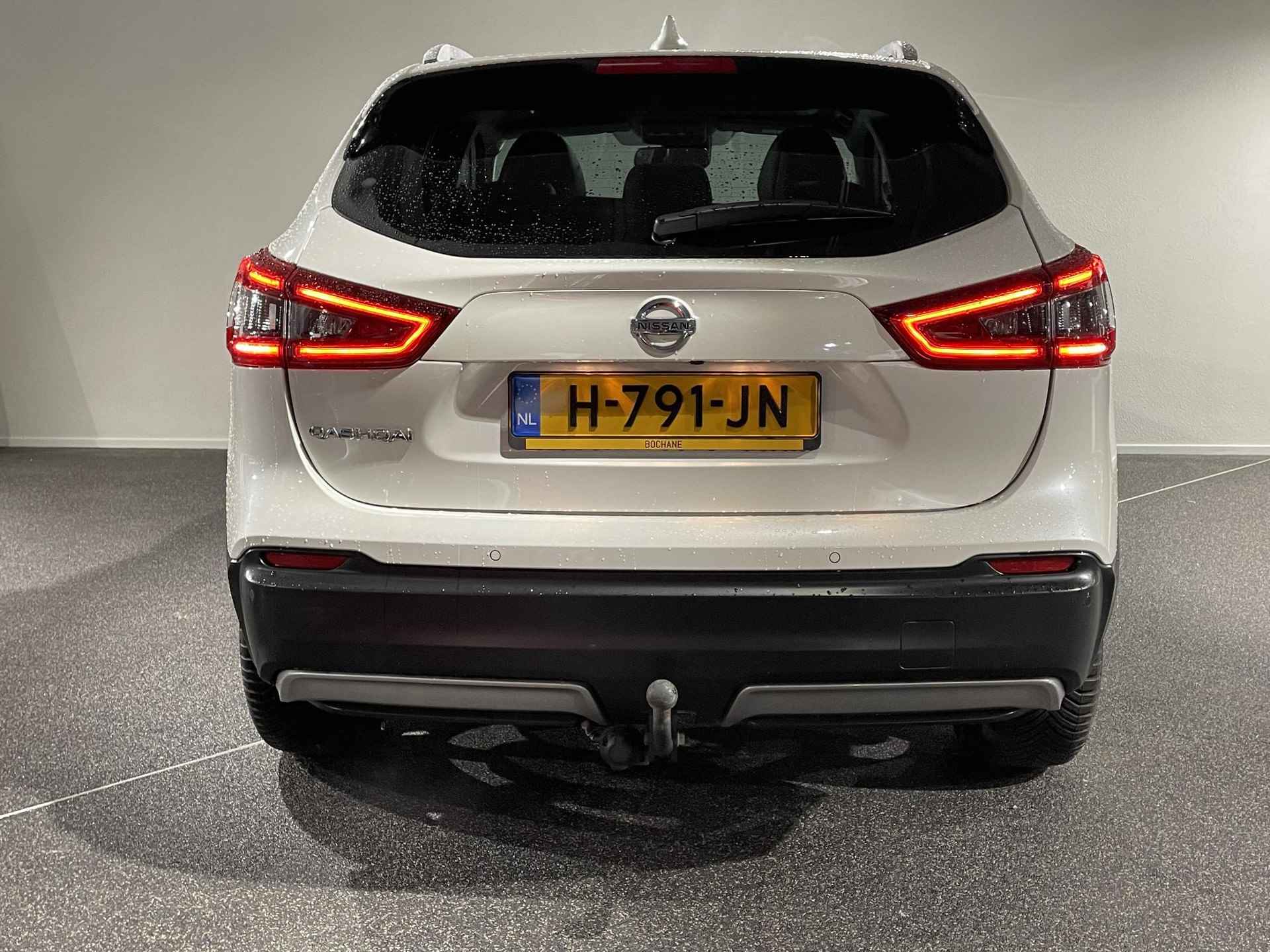 Nissan Qashqai 1.3 DIG-T Tekna - 4/9