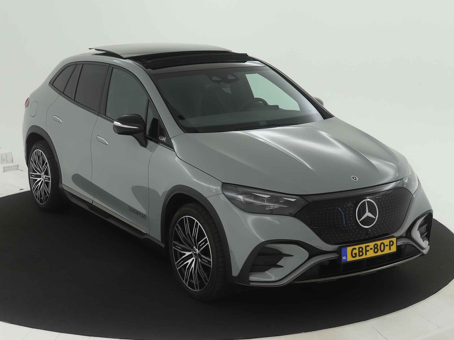 Mercedes-Benz EQE SUV 350+ Sport Edition 96 kWh | Trekhaak met Aanhangwagenassistent | Nightpakket | Premium pakket | Rijassistentiepakket Plus | Burmester® 3D-surround sound system | Memorypakket | KEYLESS GO-comfortpakket | - 24/40